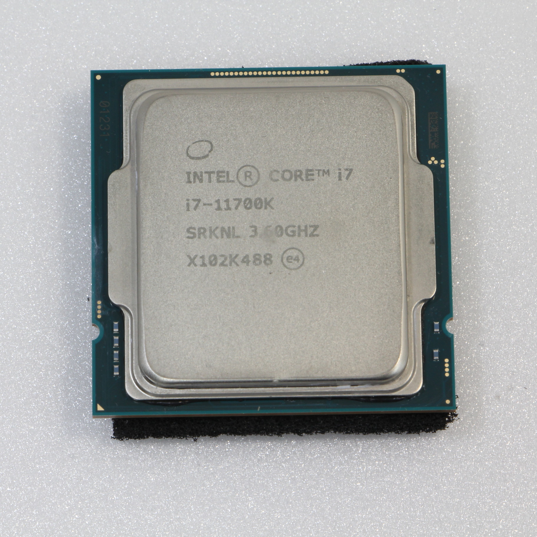 Core i7 11700K 〔3.6GHz／LGA 1200〕