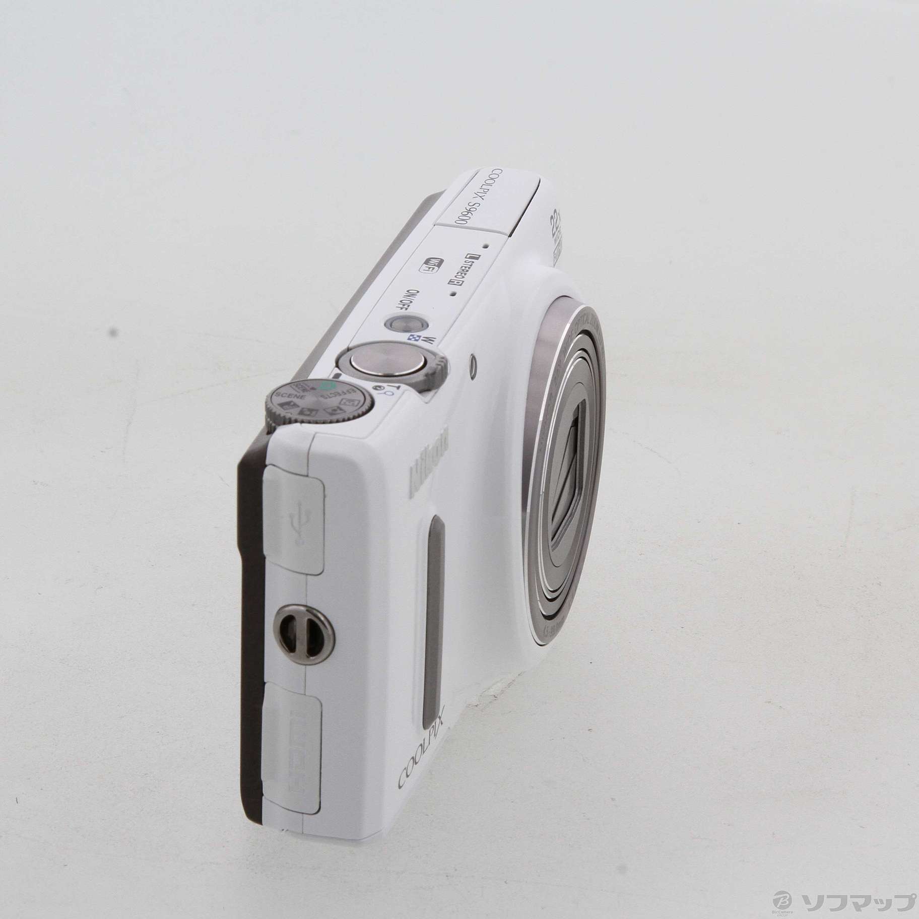 【付属品多数】Nikon ニコン COOLPIX S9600 ホワイト Nikon Coolpix S9600 Point & Shoot compact digital camera - White