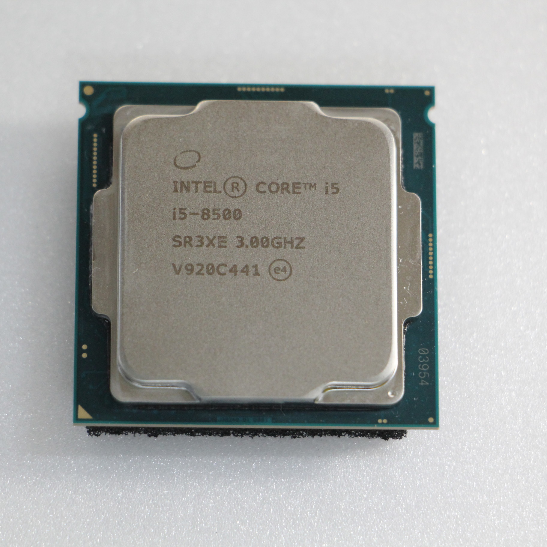 intel core i5 8500 CPU - PCパーツ