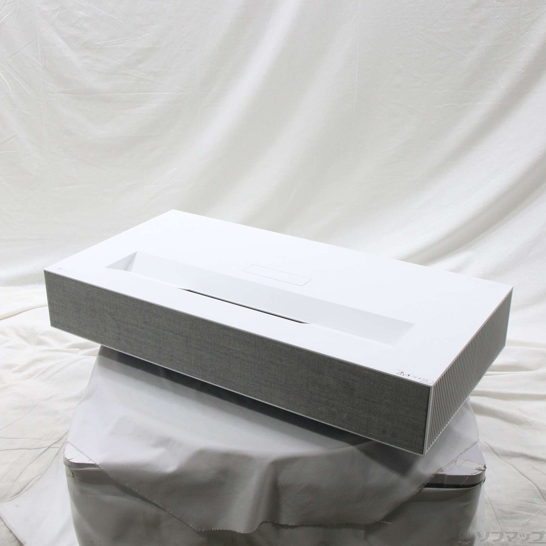 ジャンク 難有 LG 超短焦点プロジェクター 本体 HU85LS 公式】4K 超短焦点 プロジェクター - HU85LS | LG JP | LG JP