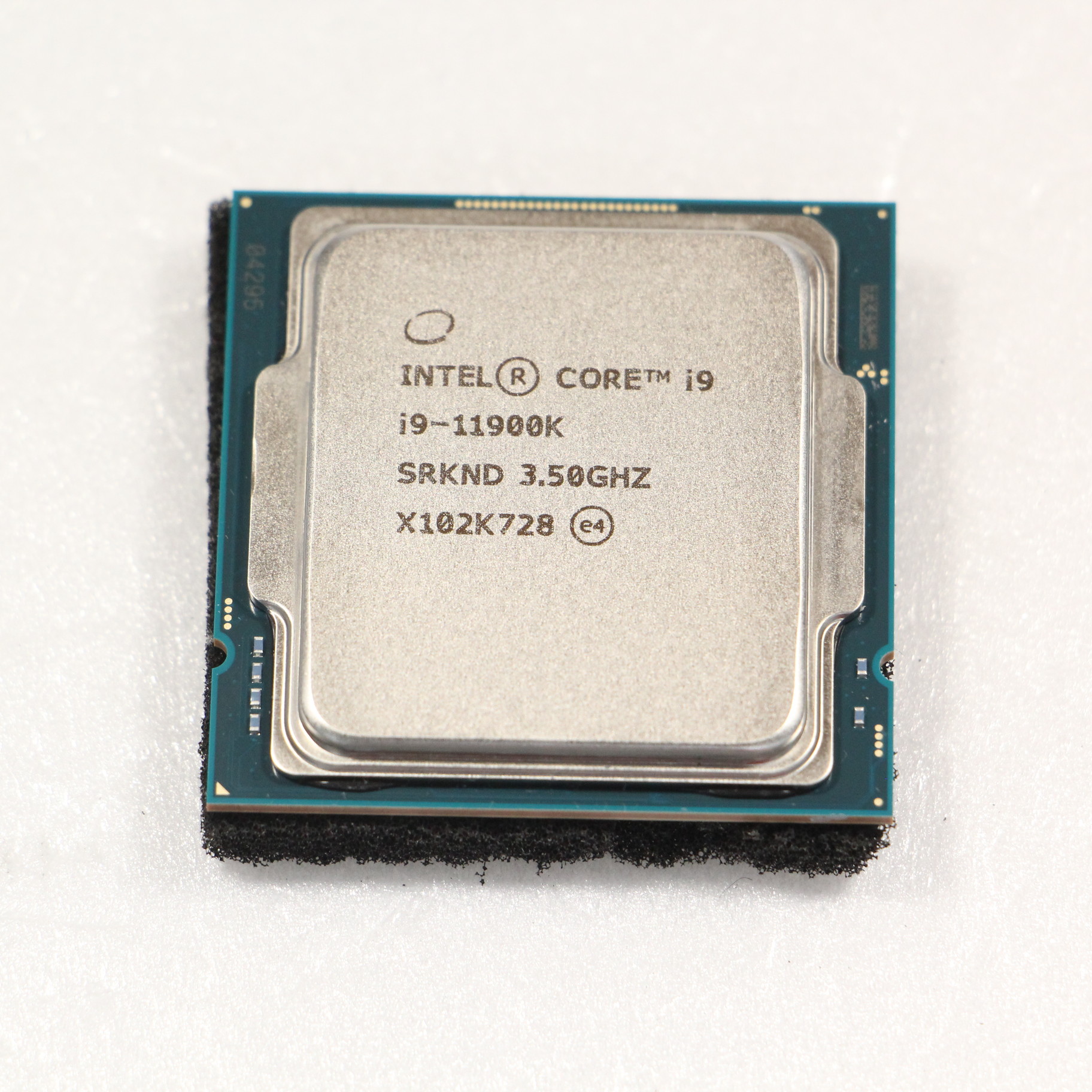 CPU Intel Core i9 11900k 本体のみ