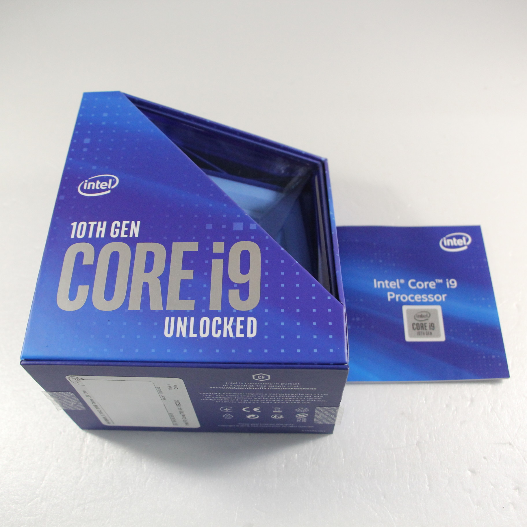 中古】Core i9 10900K 〔3.7GHz／LGA 1200〕 [2133038236641] - リコレ
