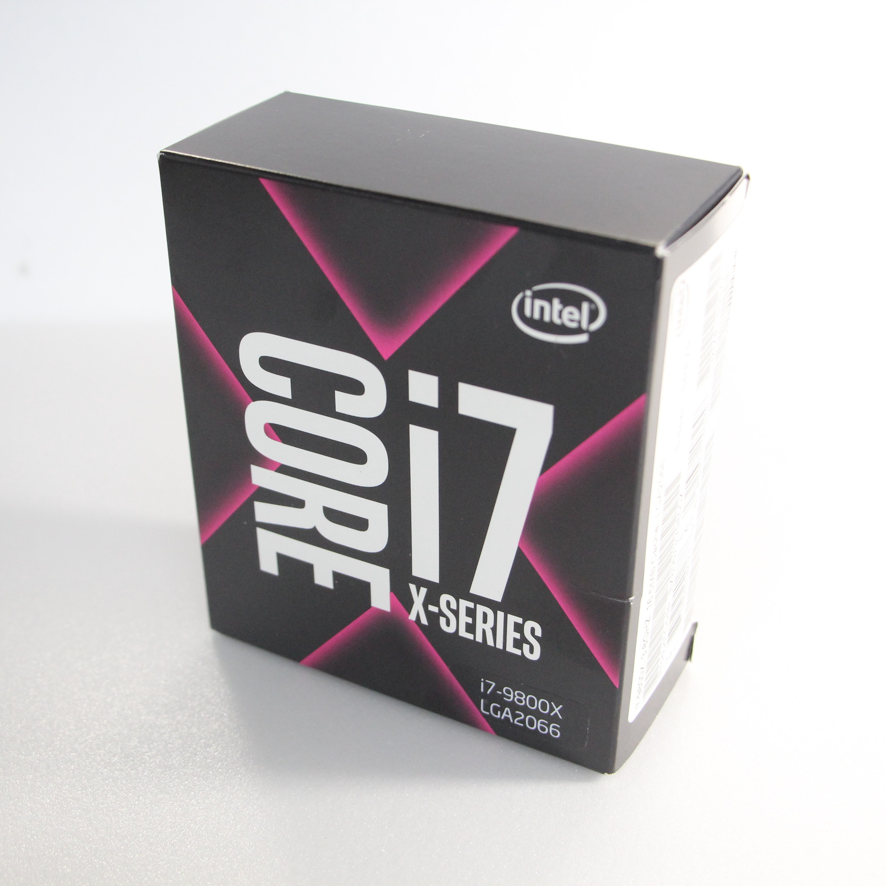 Core i7 9800X 〔3.8GHz／LGA 2066〕