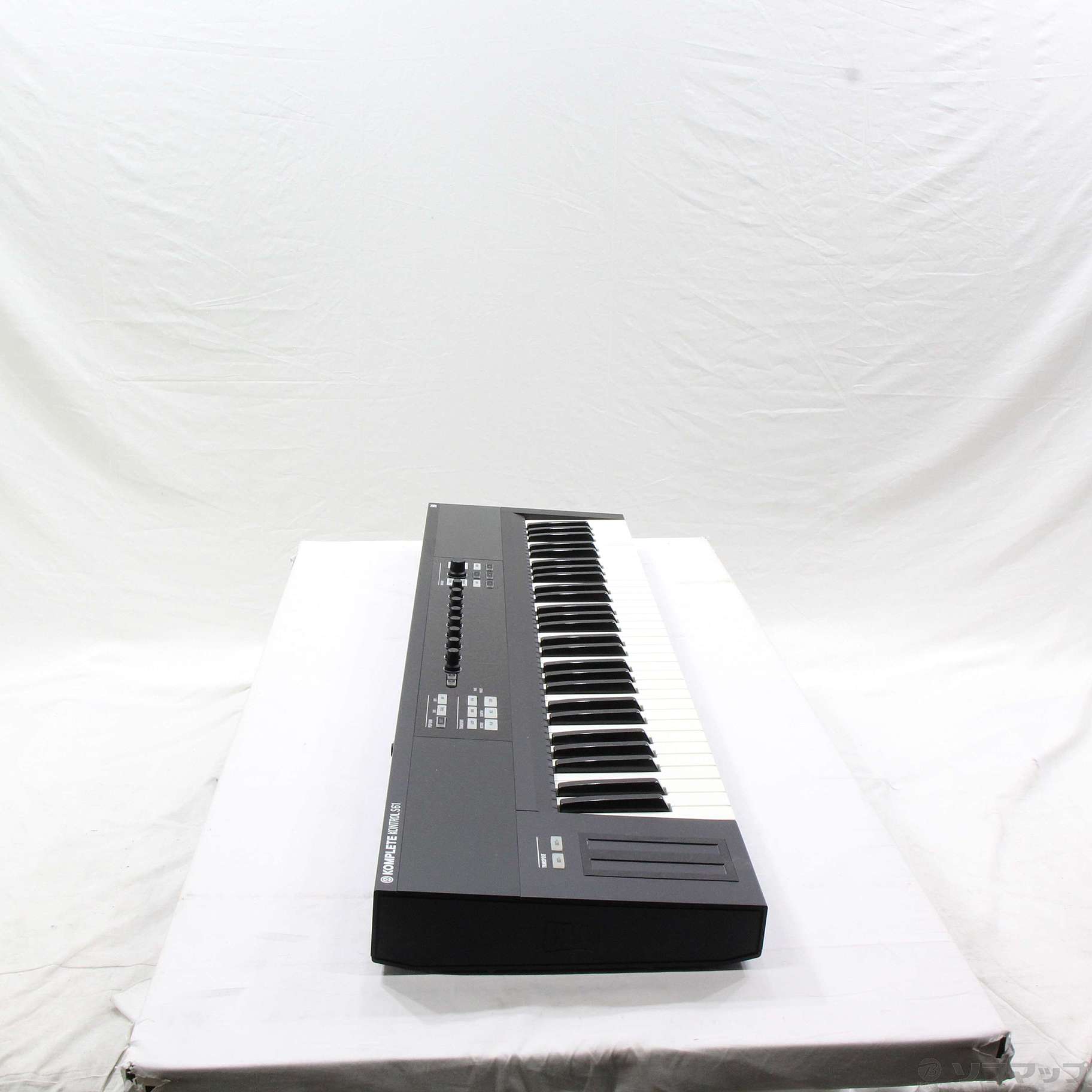 中古】KOMPLETE KONTROL S61 [2133038359029] - リコレ！|ビックカメラグループ ソフマップの中古通販サイト