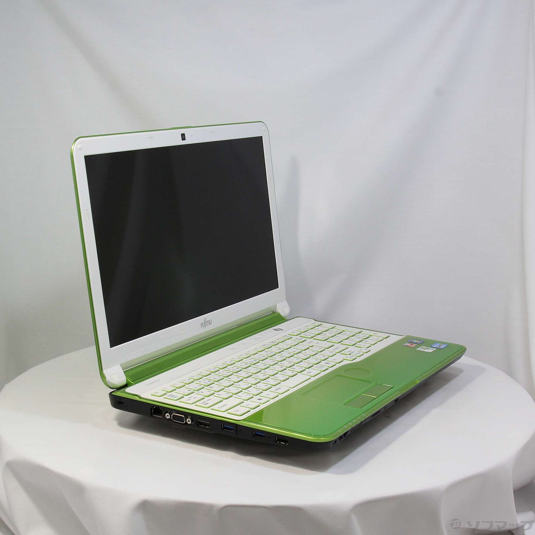 ①Fujitsu lifebook AH54/E Core i5　人気のライムグリーン① ①Fujitsu lifebook AH54/E Core i5 人気のライムグリーン①