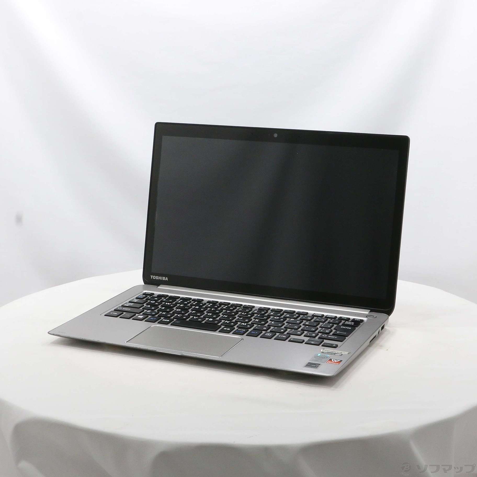 dynabook KIRA V834／W8K PV83428KNUSW プレミアムシルバー