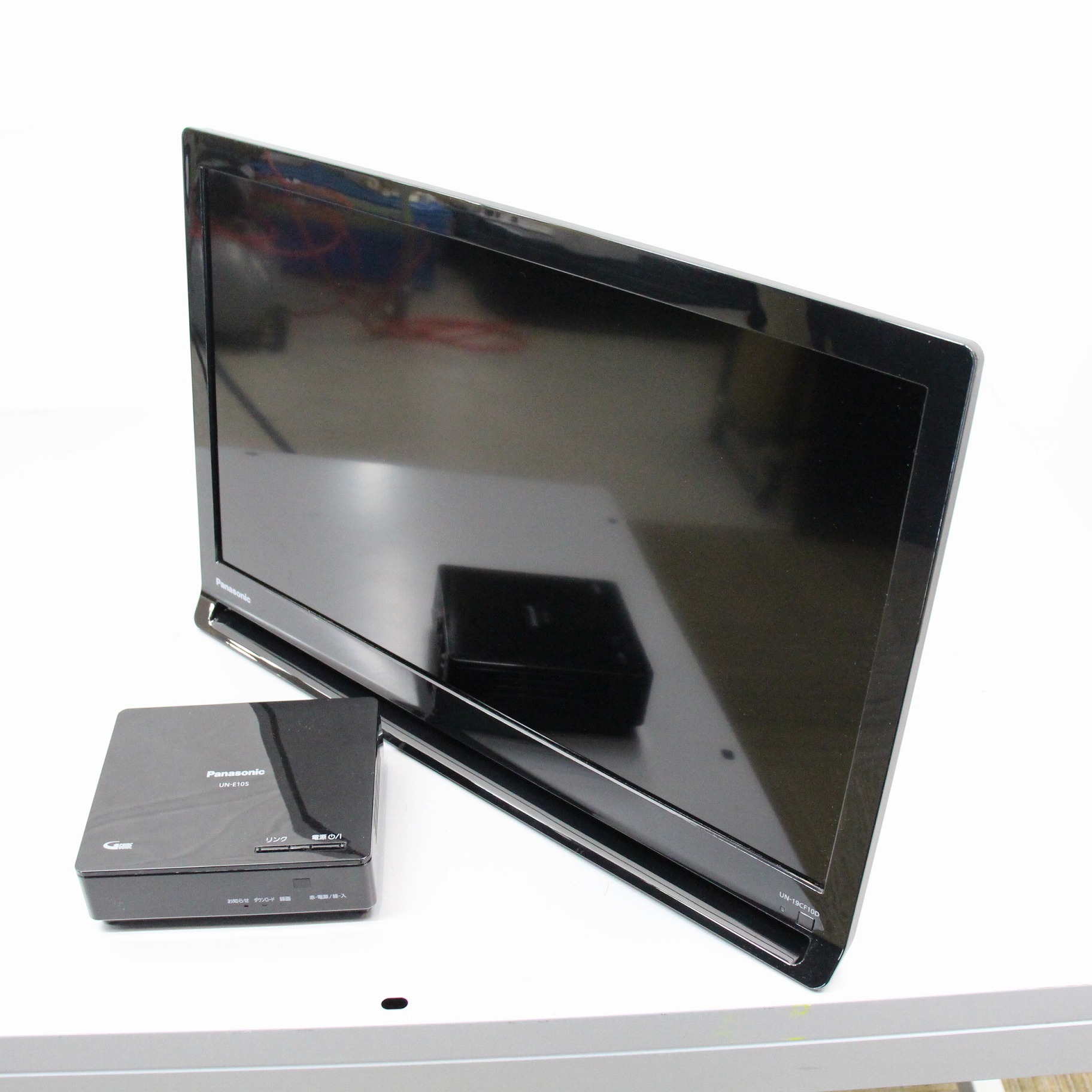 モニター本体ACアダプター注2Panasonic ポータブルテレビ UN-19CF10-K