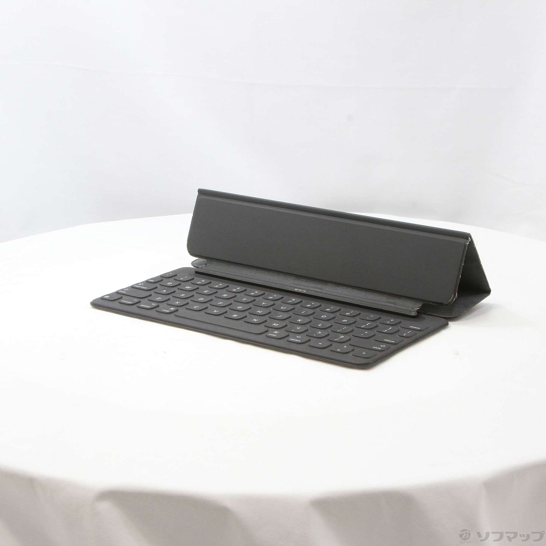 9.7インチ iPad Pro用 Smart Keyboard MM2L2AM／A