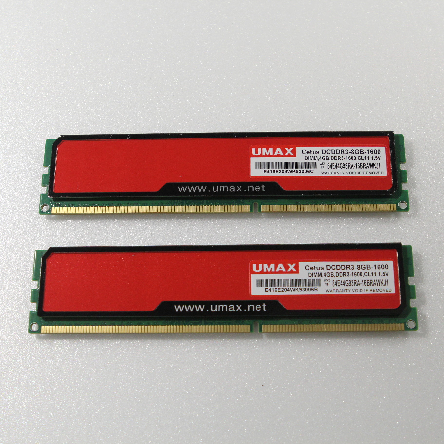 中古】Cetus DCDDR3-8GB-1600 [8GB(4GB×2枚組)] [2133038762270