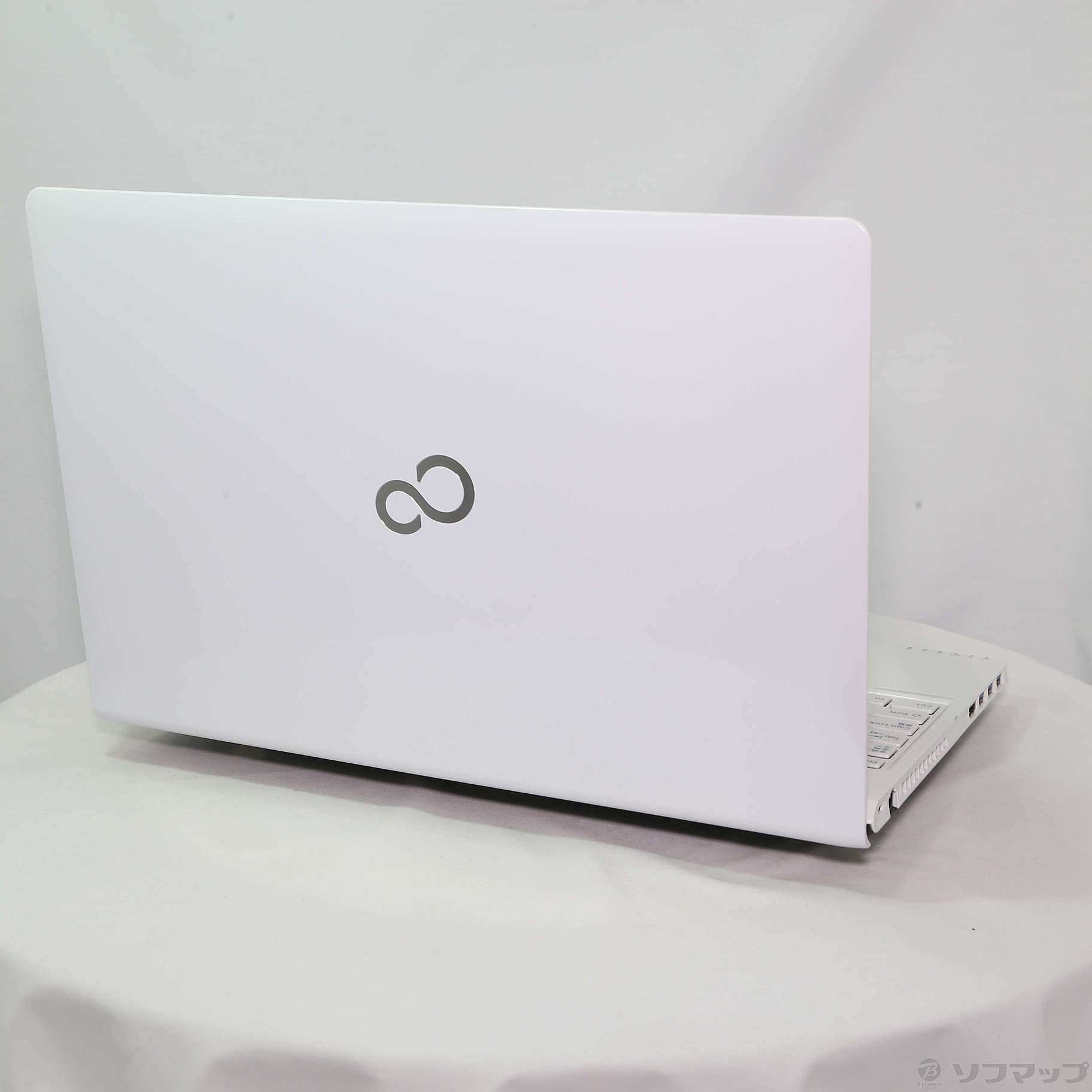 中古】LIFEBOOK AH42／W FMVA42WW アーバンホワイト 〔Windows 10