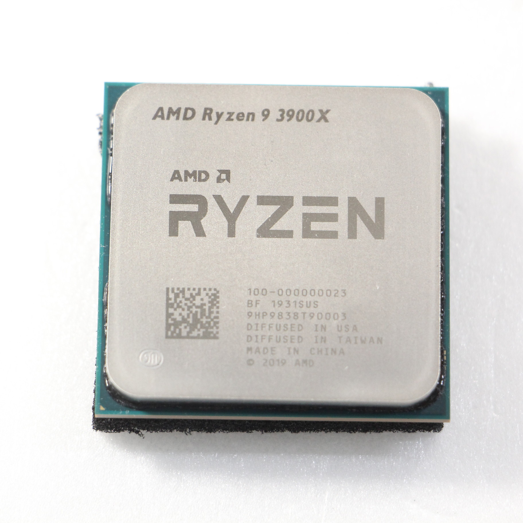 AMD  CPU ryzen9 3900X