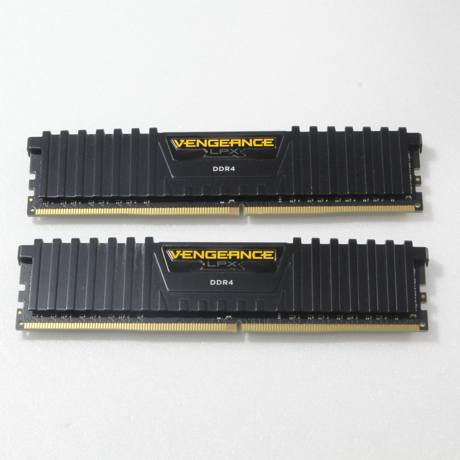 【中古】CMK16GX4M2A2666C16 16GB 8GB×2枚組 [2133039131952] - リコレ！|ソフマップの中古通販サイト