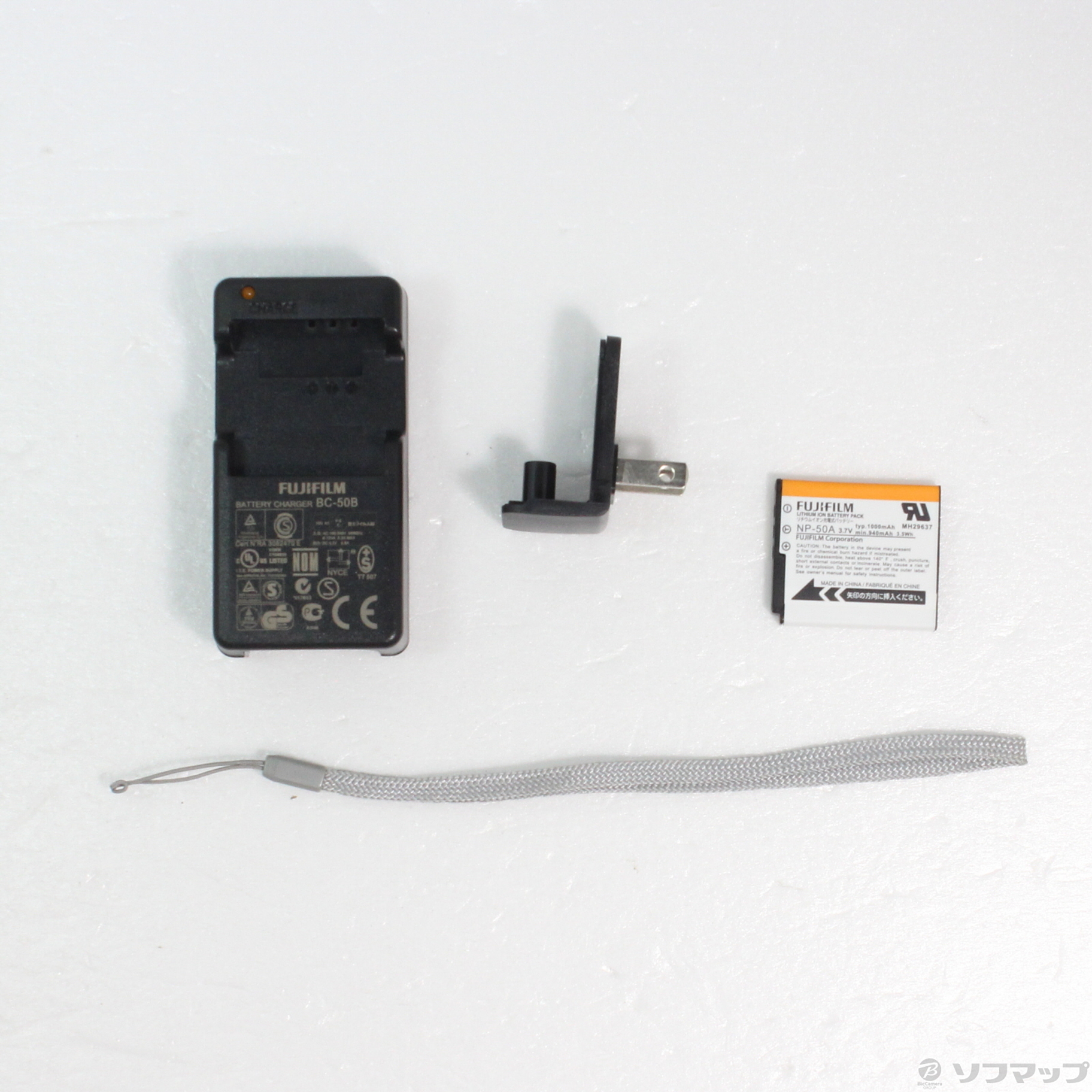 中古】FinePix F800EXR (1600万画素／20倍／ホワイト／SDXC 