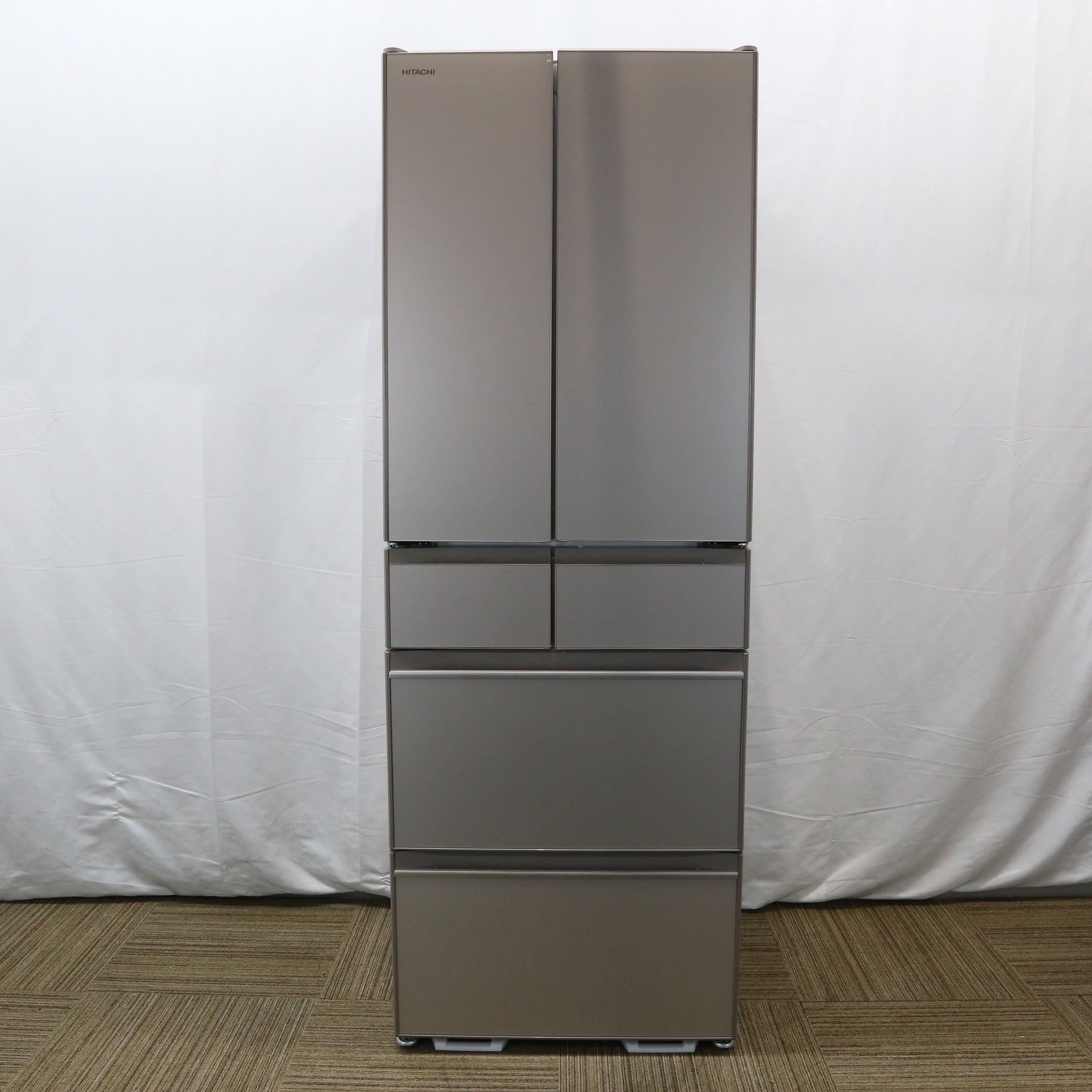 中古】〔展示品〕 冷蔵庫 540L 6ﾄﾞｱ HWタイプ クリスタルシャンパン R 