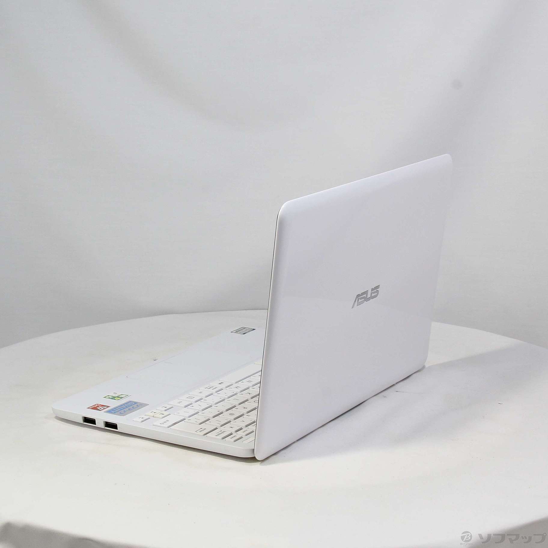 中古】格安安心パソコン EeeBook X205TA X205TA-WHITE10 ホワイト