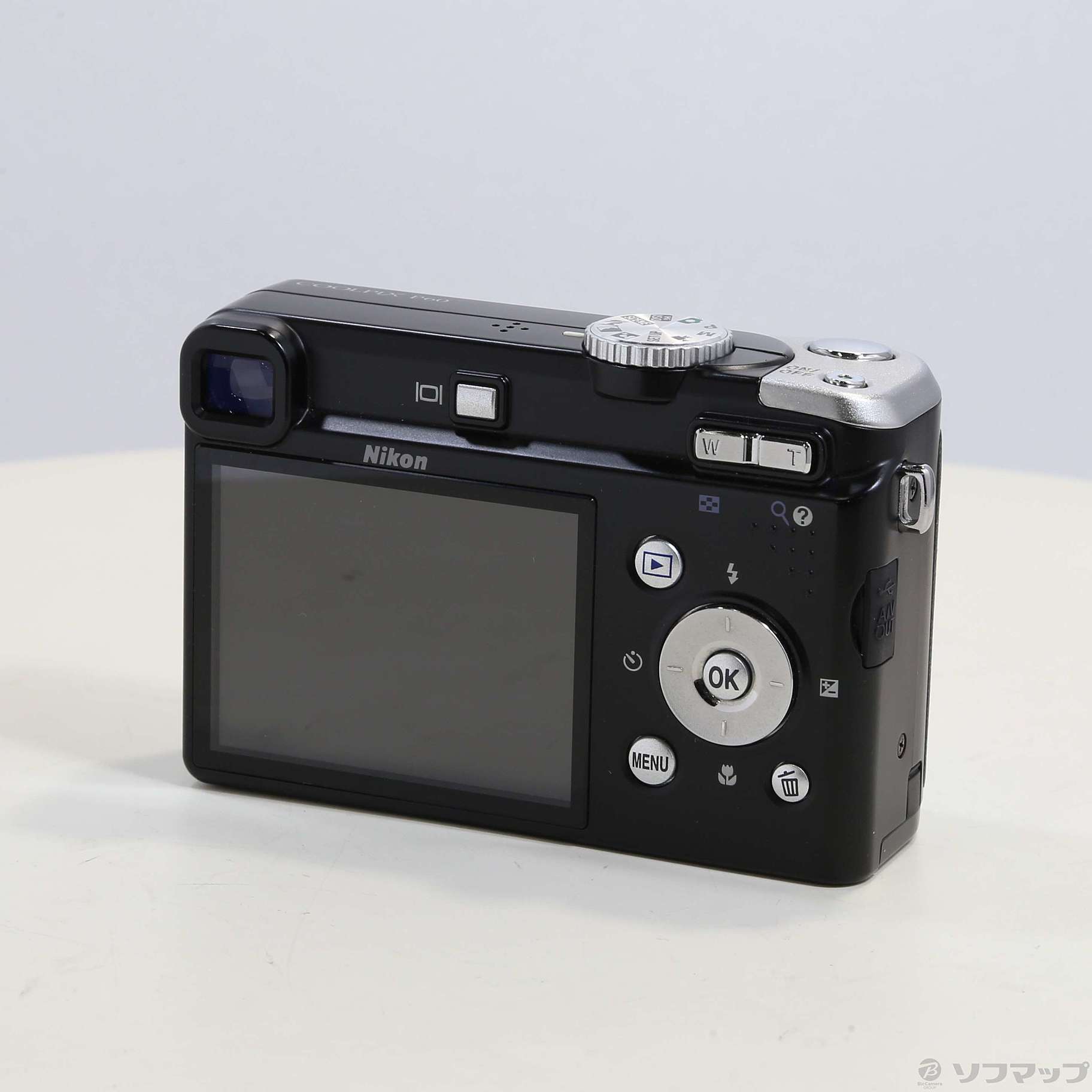 セール対象品 COOLPIX P60 (810万画素／5倍ズーム)