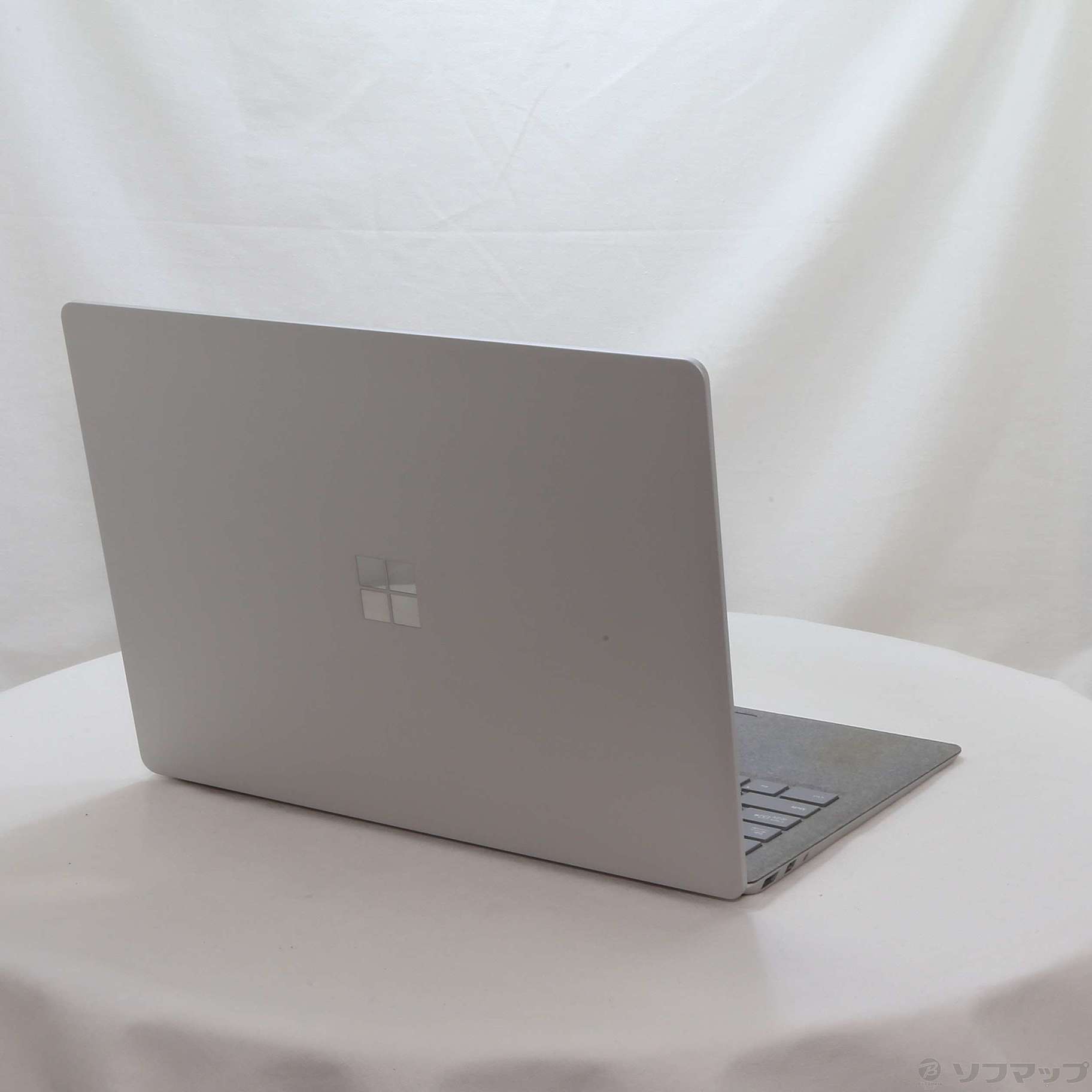 中古】Surface Laptop 〔Core i5／8GB／SSD256GB〕 DAG-00059 プラチナ