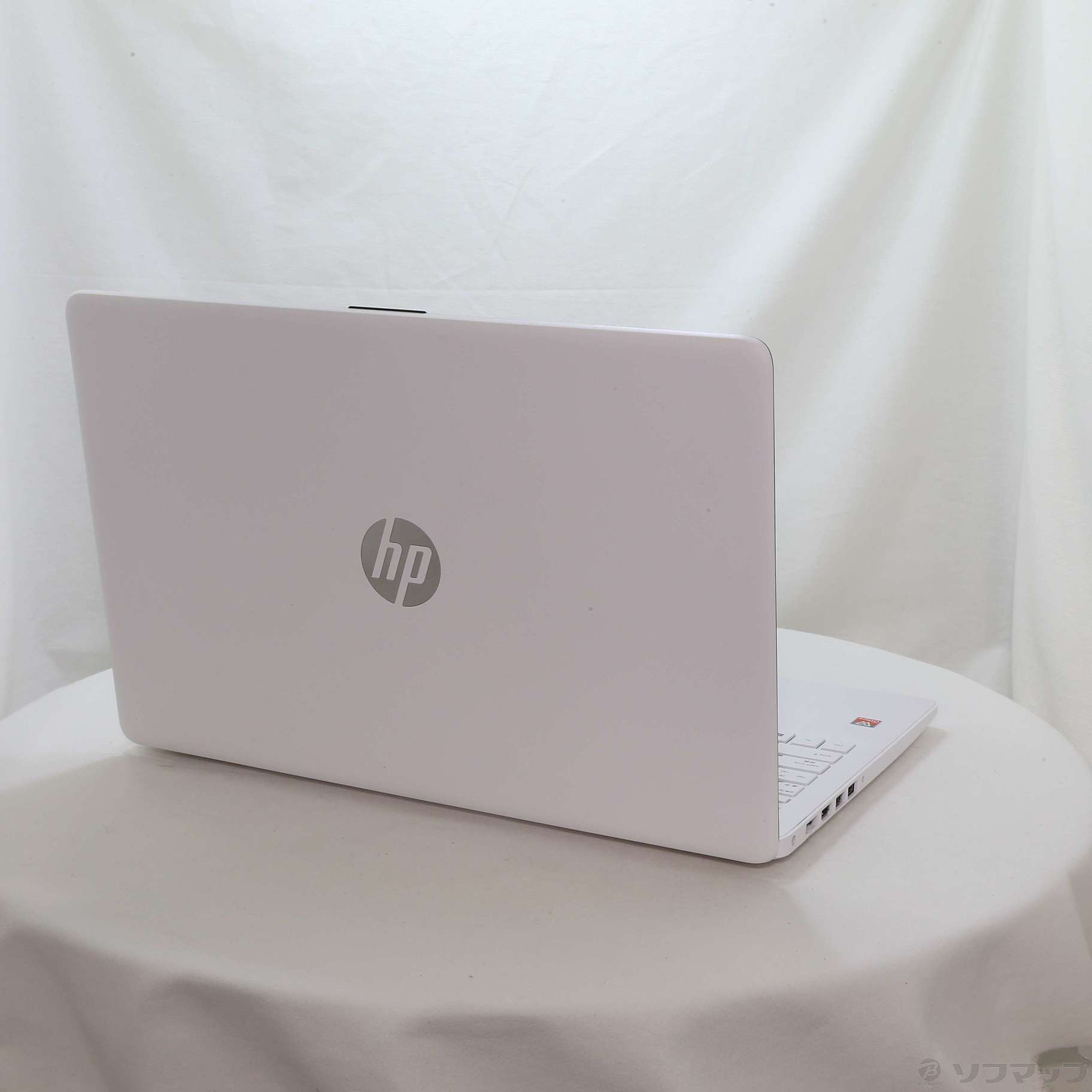 ノートパソコン ホワイト laptop HP 15-db0242AU ノートパソコン ホワイト laptop HP 15-db0242AU - メルカリ
