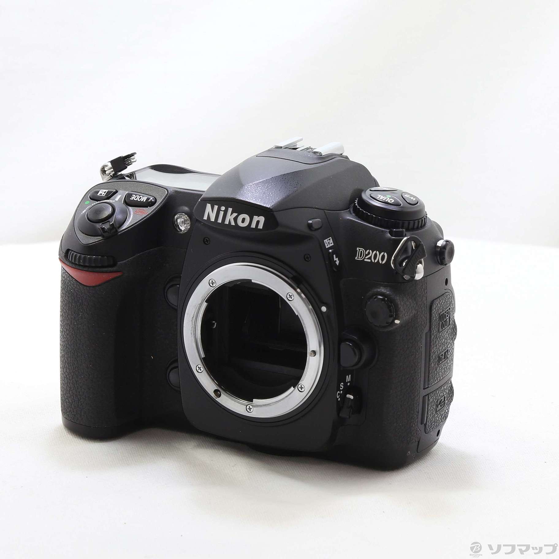 【美品】ニコン Nikon D200 ボディ《ショット数2023回》 往年の名機ストラップ