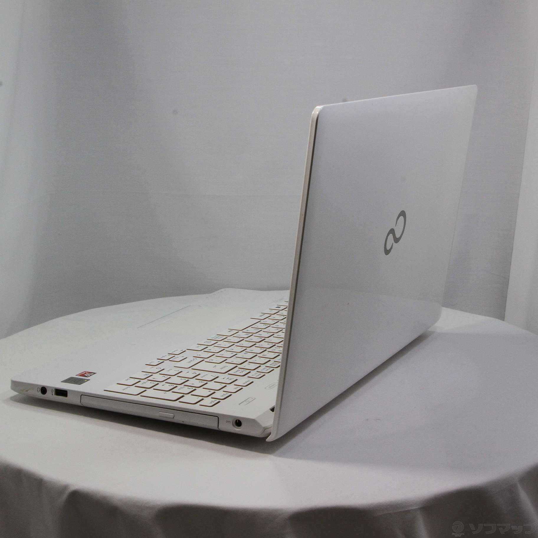 ⊕ Lifebook AH77/U FMVA77UW ストレージ無 16GB ⊕ Lifebook AH77/U FMVA77UW ストレージ無 16GB 富士通LIFEBOOK