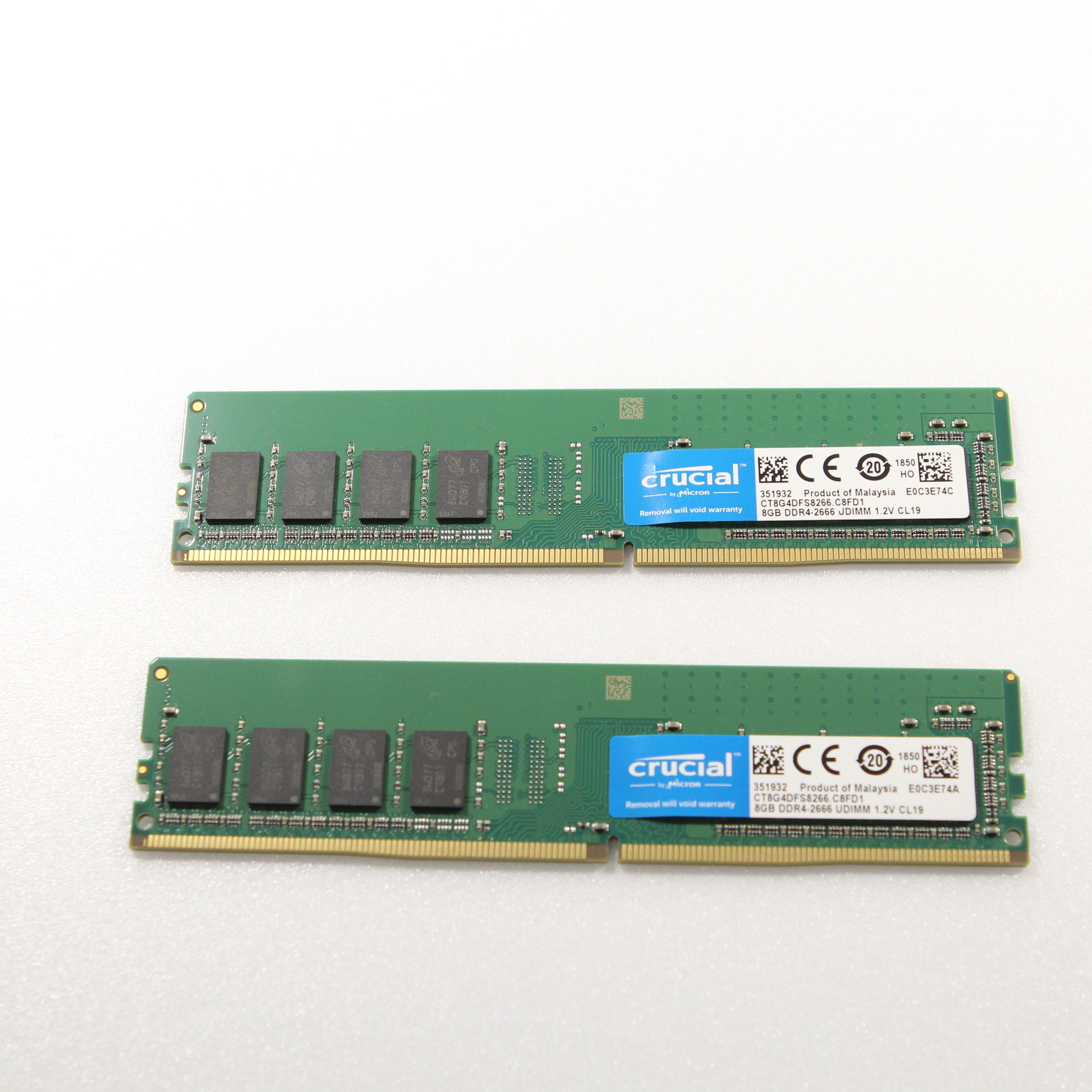 デスクトップPC用メモリ DDR4-2666 8GB×2枚　ジャンク