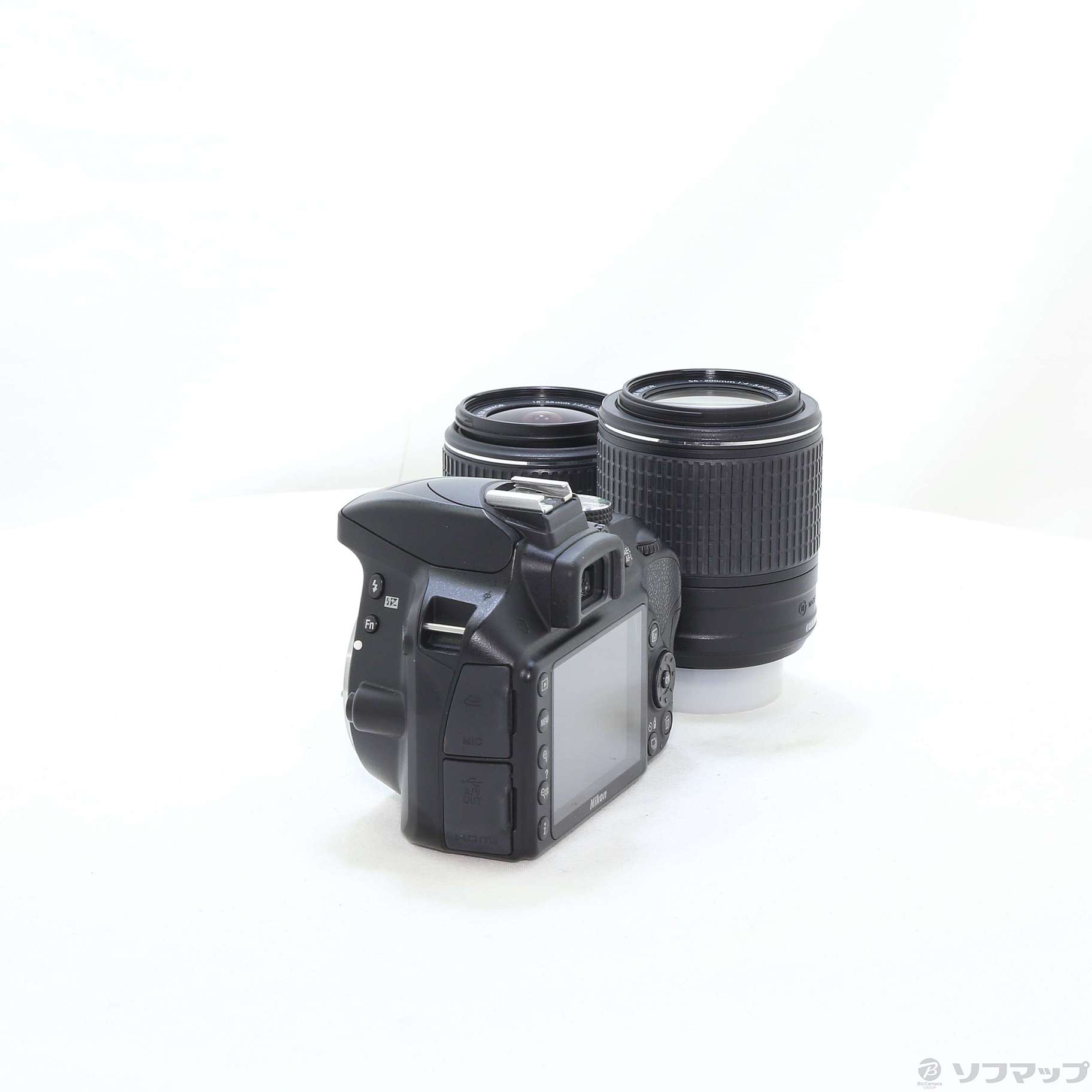 美品 付属品完備Nikon D3300 ダブルズームキット シャッター回数310