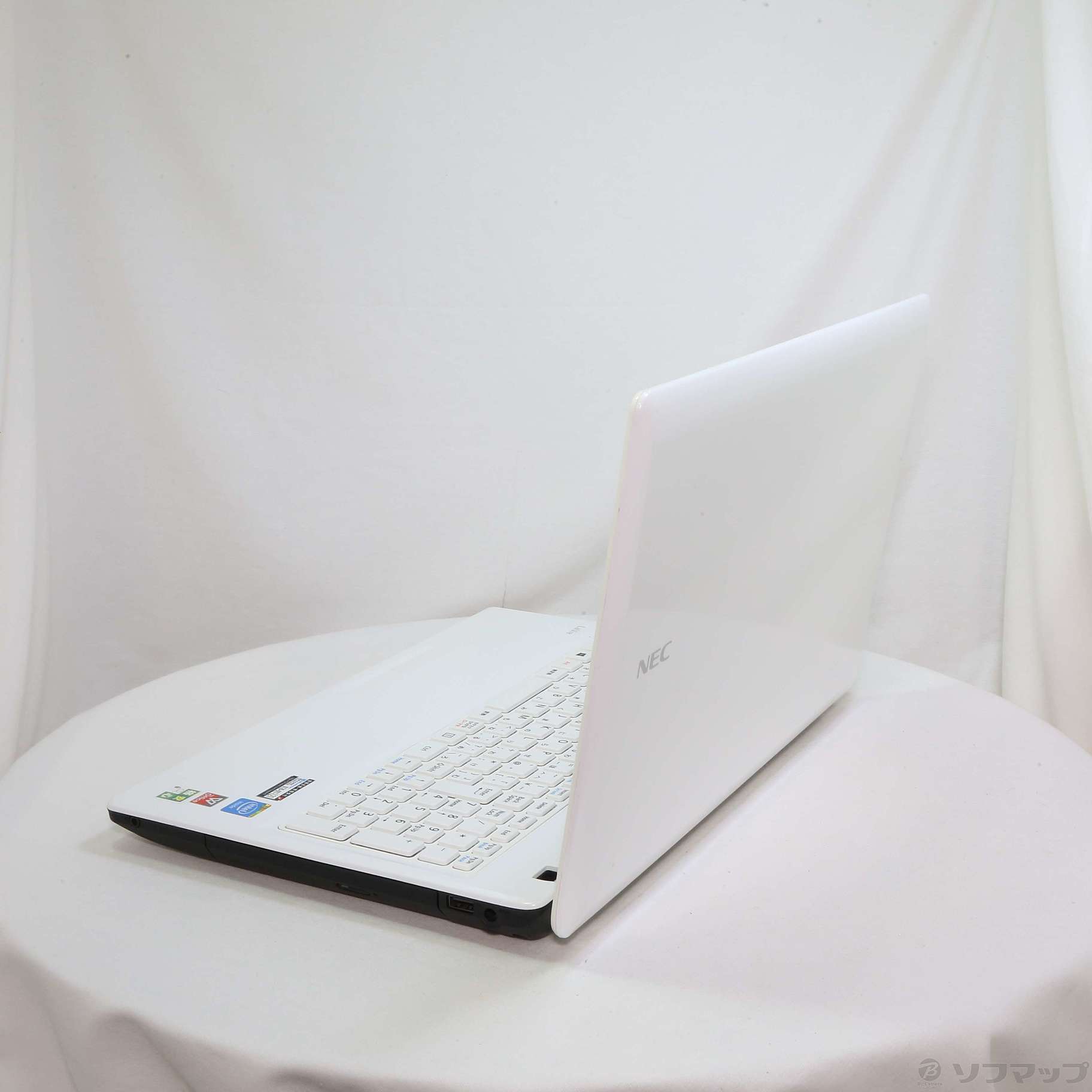 中古】格安安心パソコン LaVie E PC-LE150N2W-H2 ホワイト 中古】格安安心パソコン LaVie E PC-LE150N2W-H2 ホワイト