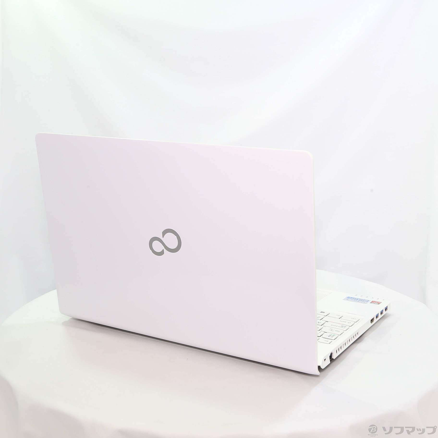 富士通LIFEBOOK 希少なアーバンホワイト FMVA45WW ｜富士通 ノートパソコン LIFEBOOK アーバンホワイト