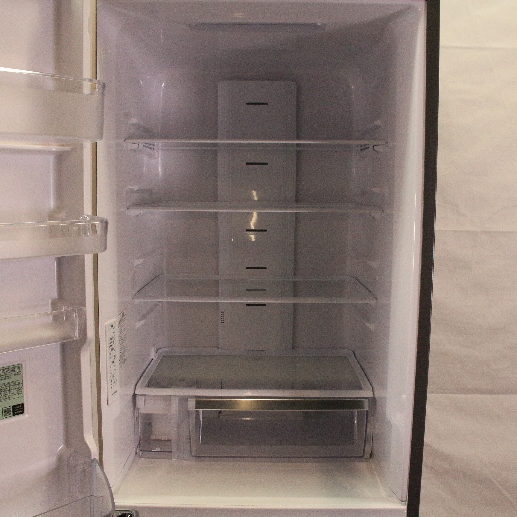 中古】〔展示品〕 冷蔵庫 Vタイプ シャンパン R-V38RVL-N ［3ドア ／左