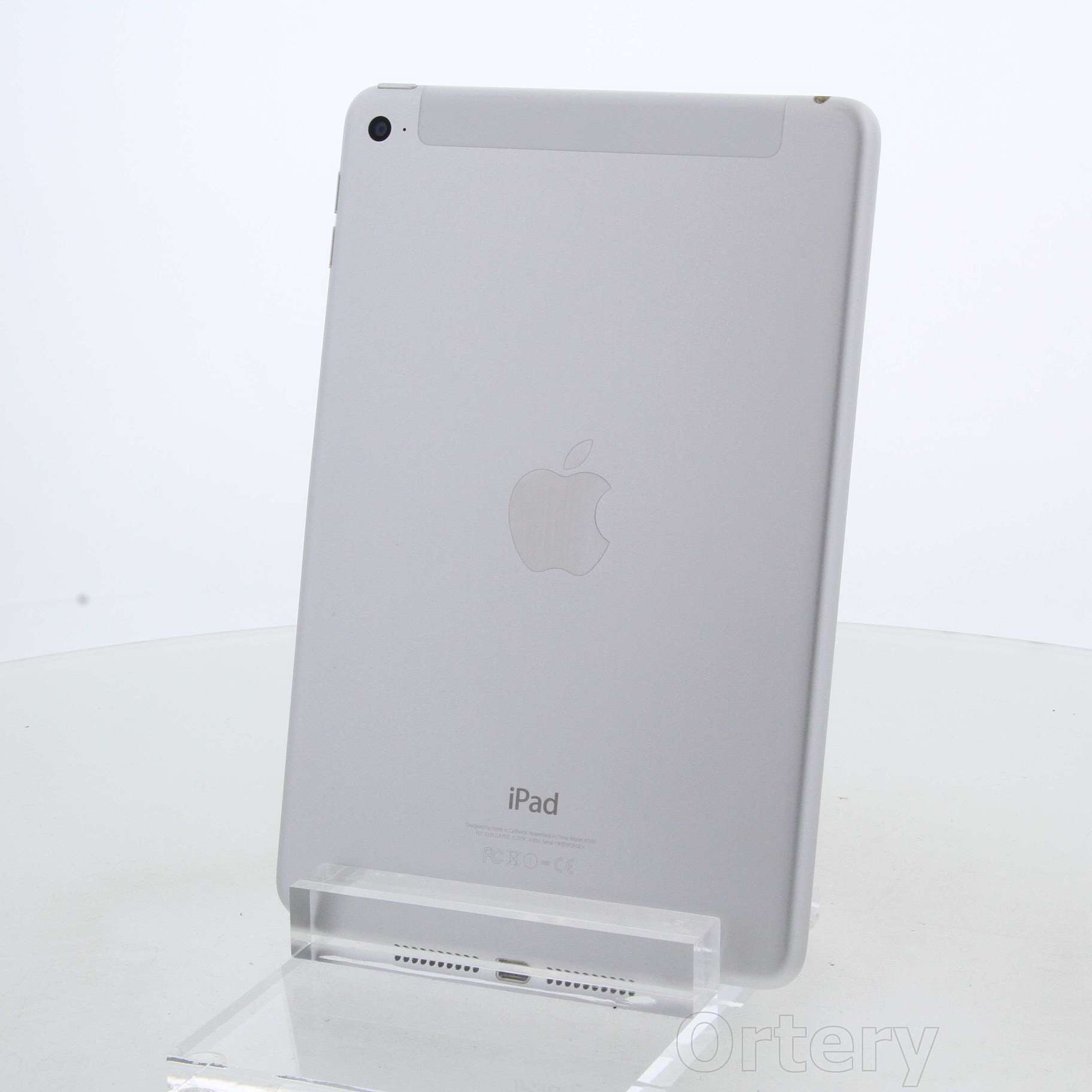 iPad mini4 docomo 32GB シルバー