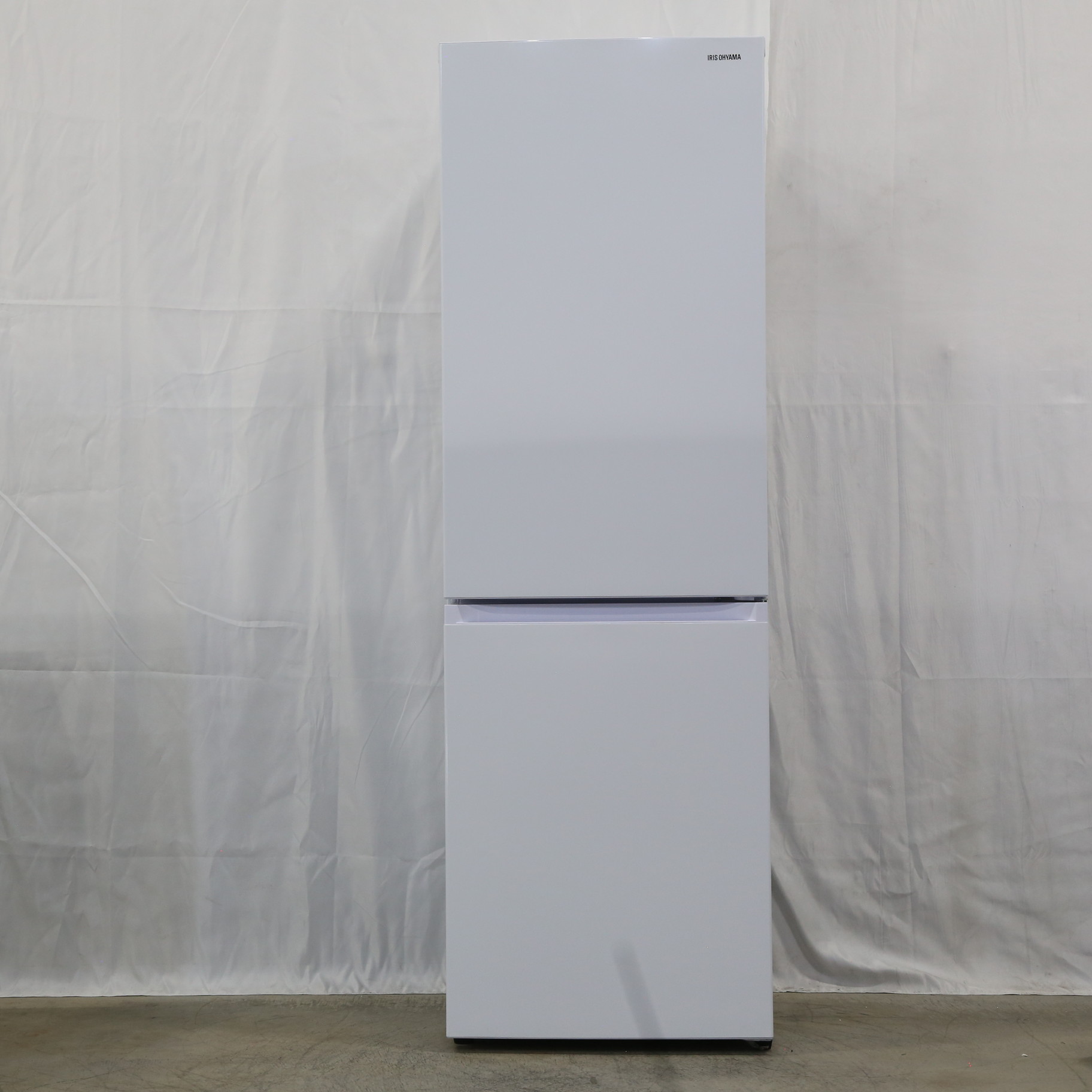 中古】〔展示品〕 冷蔵庫 ホワイト IRSN-IC30A-W ［2ドア ／右開き 