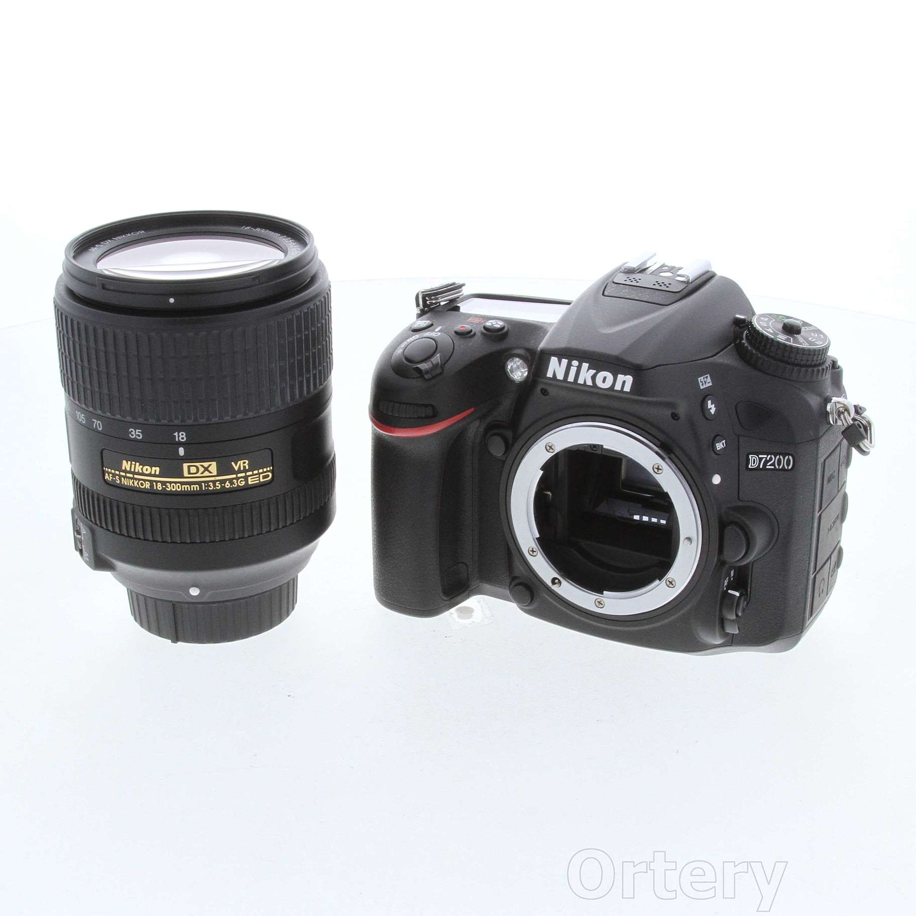 Nikon D7200 18-300 VR スーパーズームキット