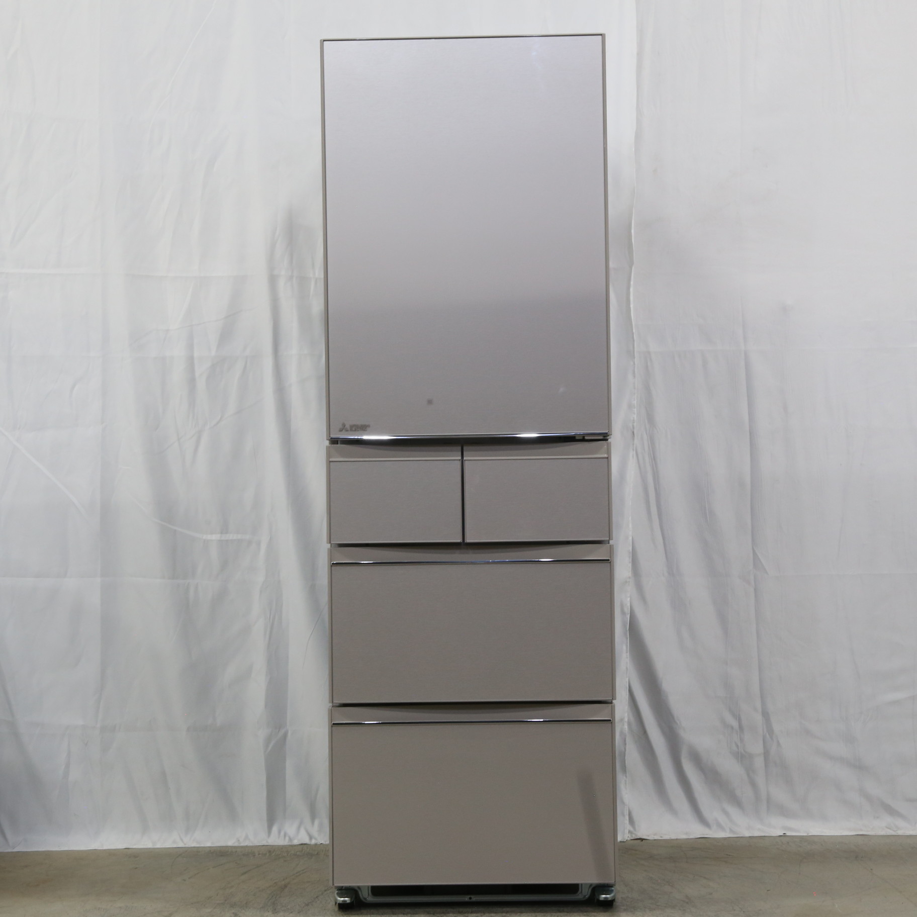 しんしん　冷蔵便 楽天市場】冷蔵庫 小型 92L ドリンク用冷蔵庫 -5℃～22℃ 冷蔵