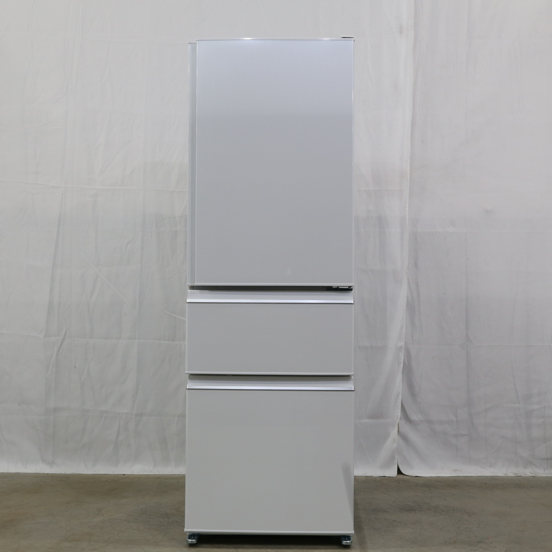 〔展示品〕 冷蔵庫 CXシリーズ パールホワイト MR-CX37G-W ［3ドア ／右開きタイプ ／365L］