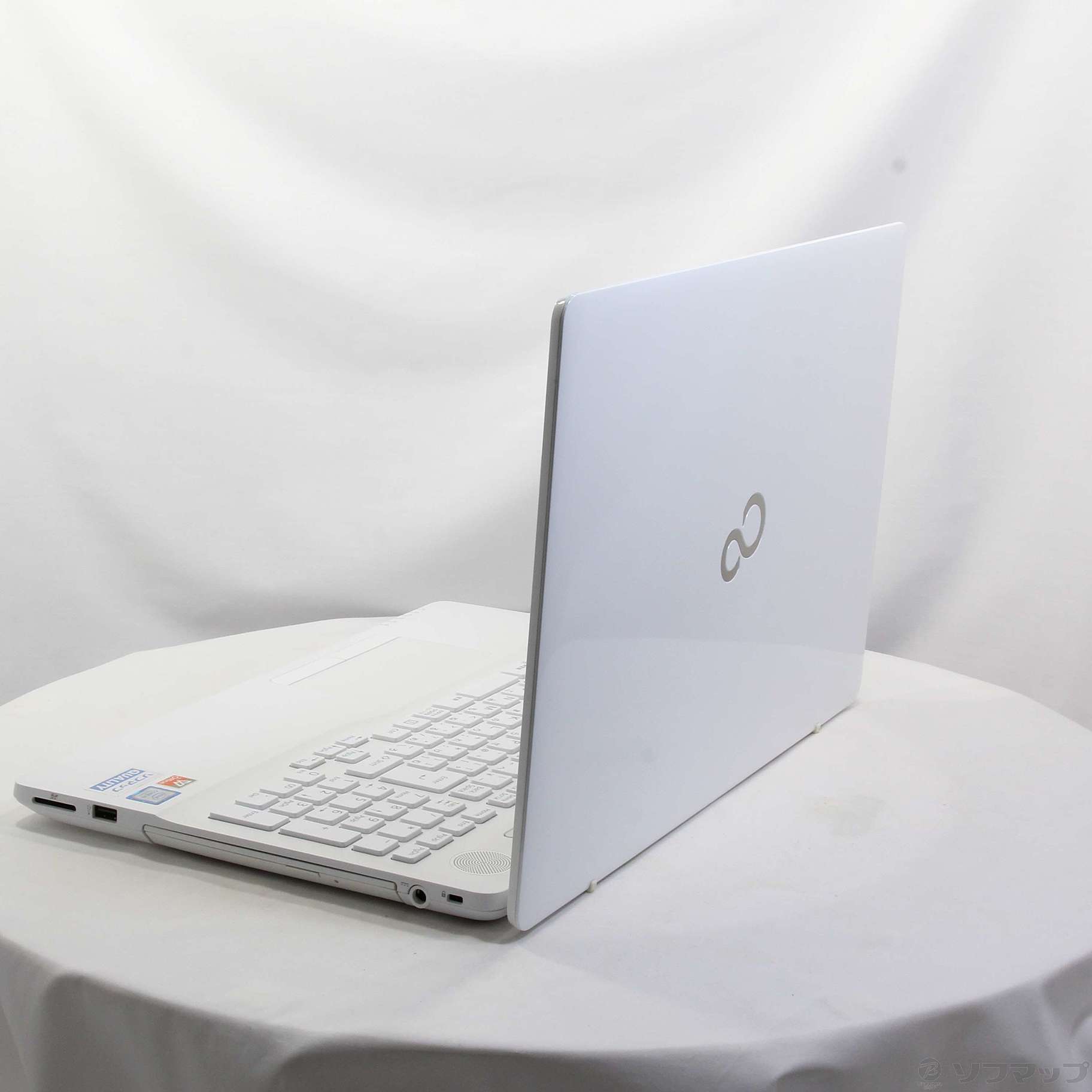 中古】LIFEBOOK AH49／B2 FMVA49B2WZ プレミアムホワイト 〔Windows 10