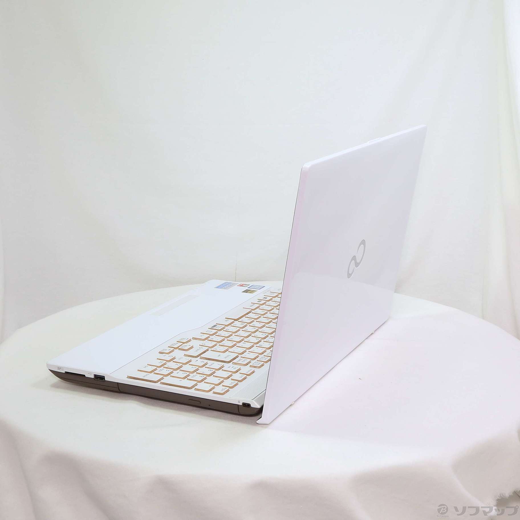 中古】セール対象品 LIFEBOOK AH55／D1 FMVA55D1WC プレミアムホワイト