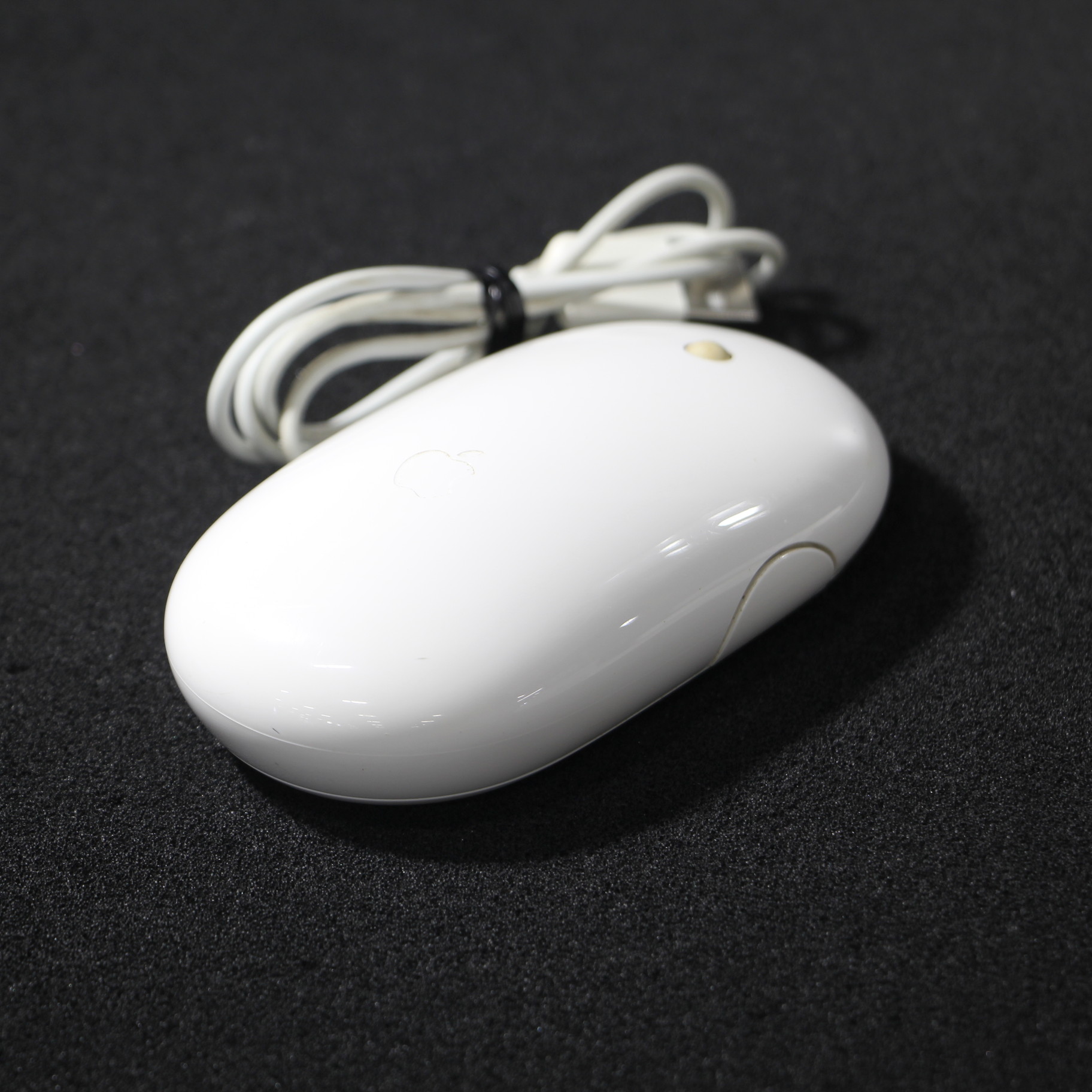 新品 APPLE アップル MIGHTY MOUSE MB112J/A 楽天市場】アップル Apple Mighty Mouse MB112J／Aの通販 新品 APPLE