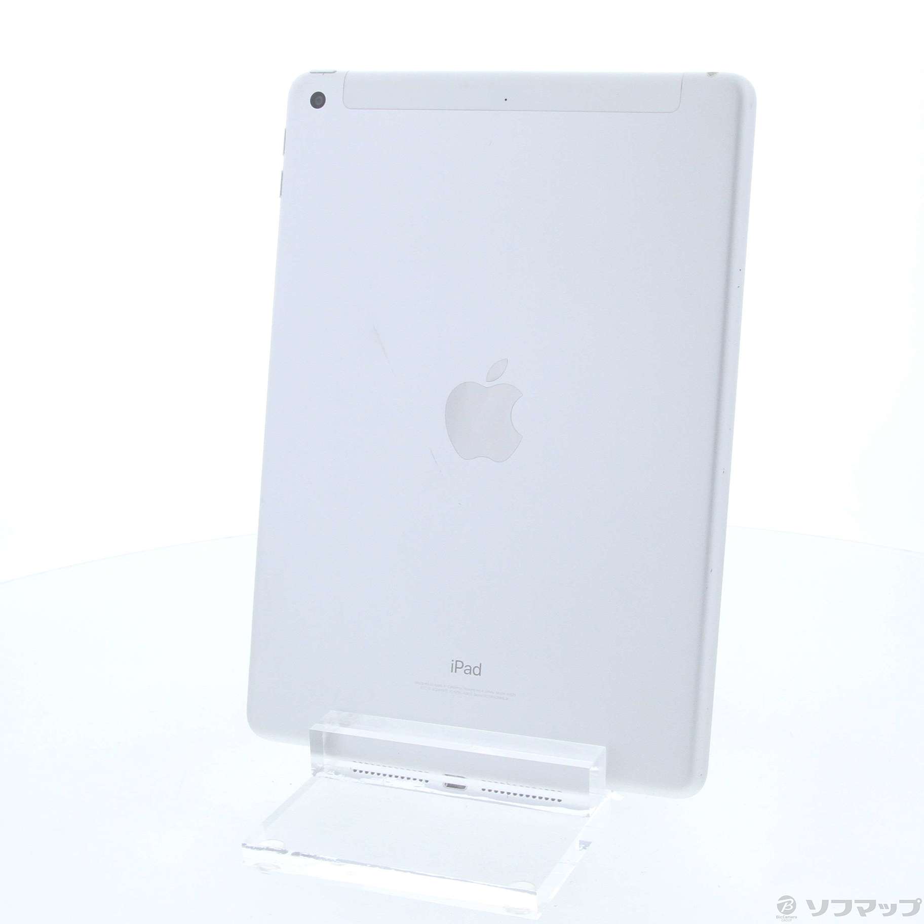 中古】iPad 第5世代 32GB シルバー MP1L2J／A docomo