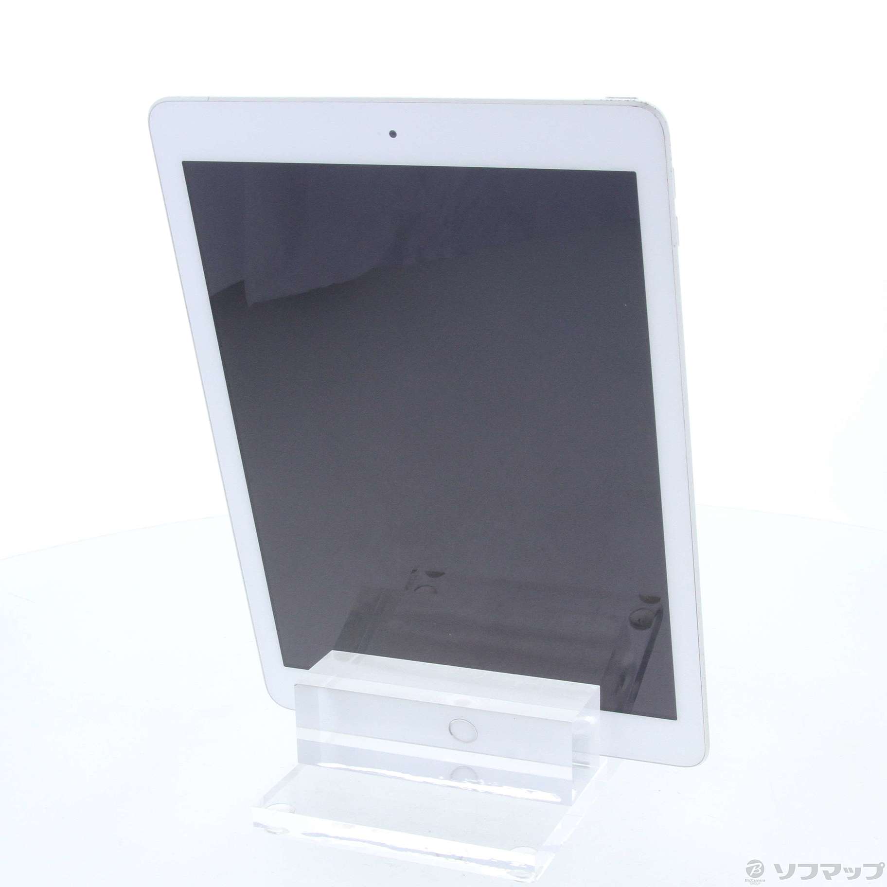 中古】iPad 第5世代 32GB シルバー MP1L2J／A docomo [2133041977944