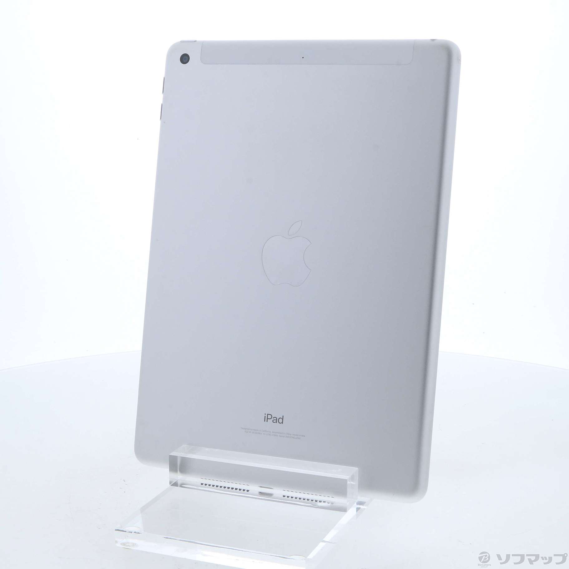 中古】iPad 第6世代 32GB シルバー MR6P2J／A docomo