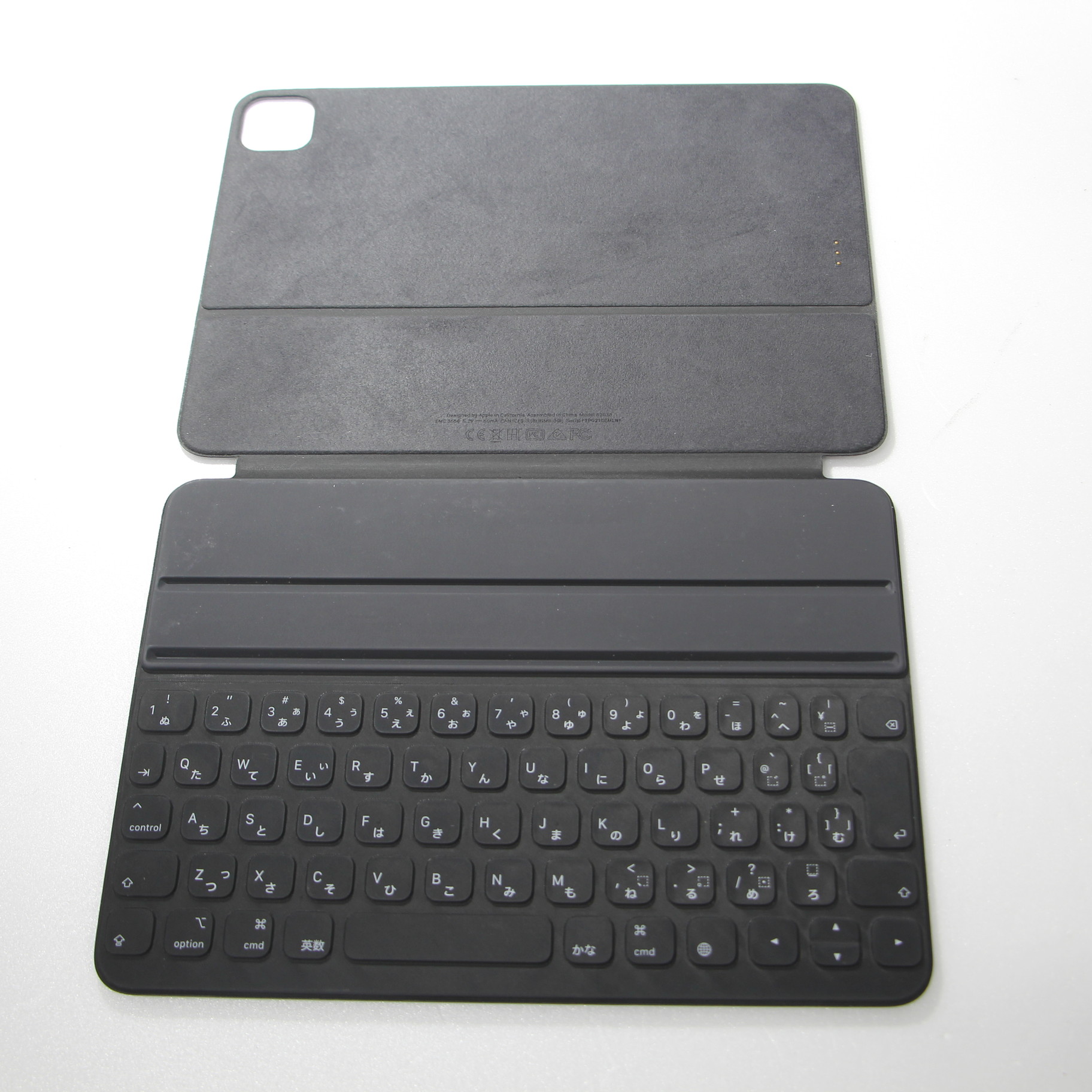 本物品質の 11インチ iPad Pro 第2世代 Smart Keyboard Folio