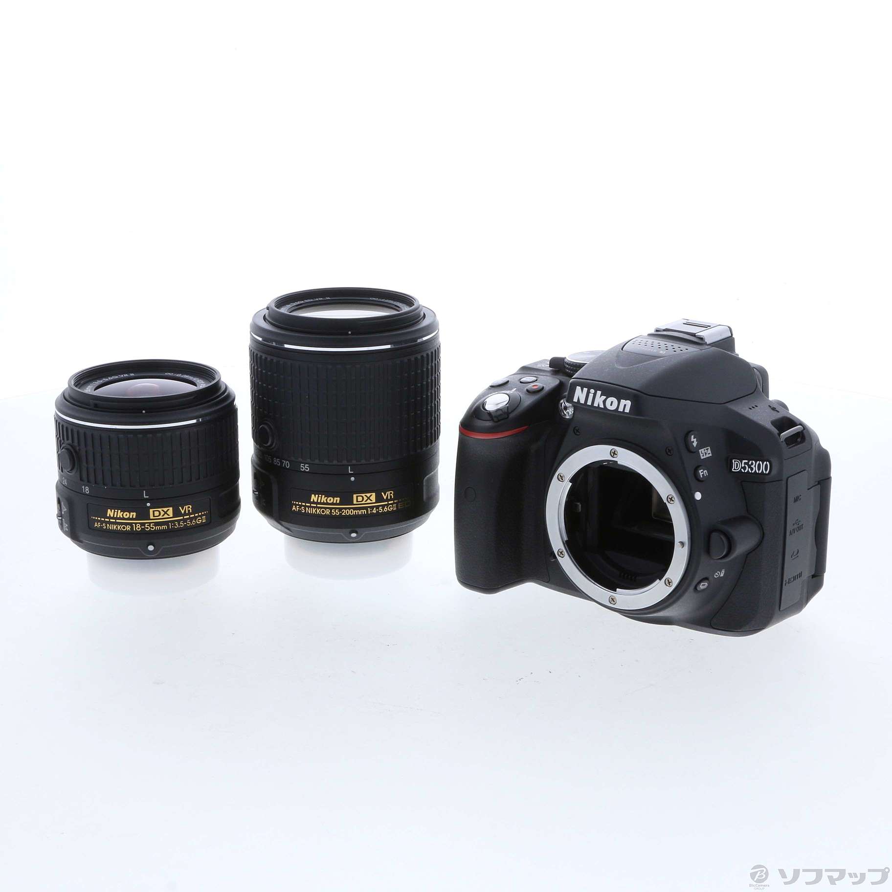 ニコンNikon D5300 ダブルズームキット2 BLACKお値下げしました。