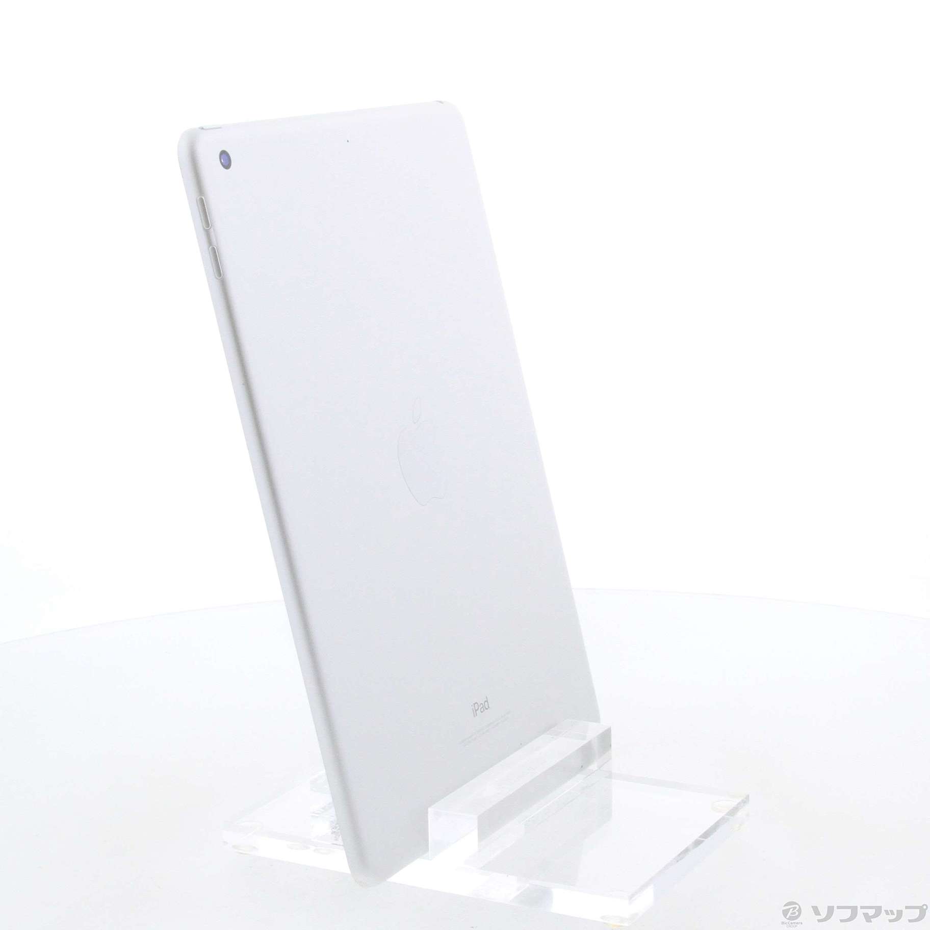 中古】iPad 第5世代 32GB シルバー MP2G2J／A Wi-Fi [2133042516173