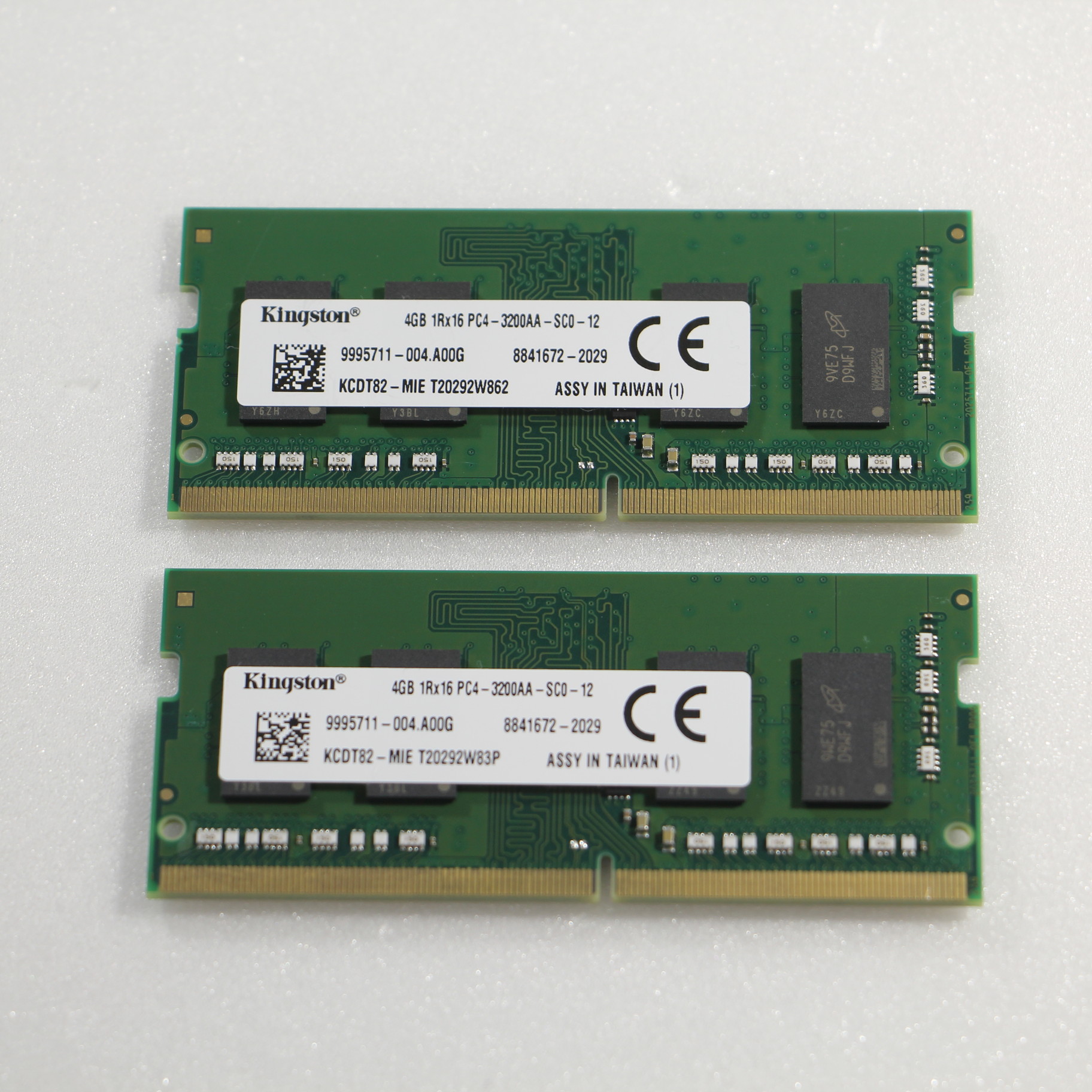 PCパーツKingston 8GB DDR4 3200 SODIMM  ２枚組