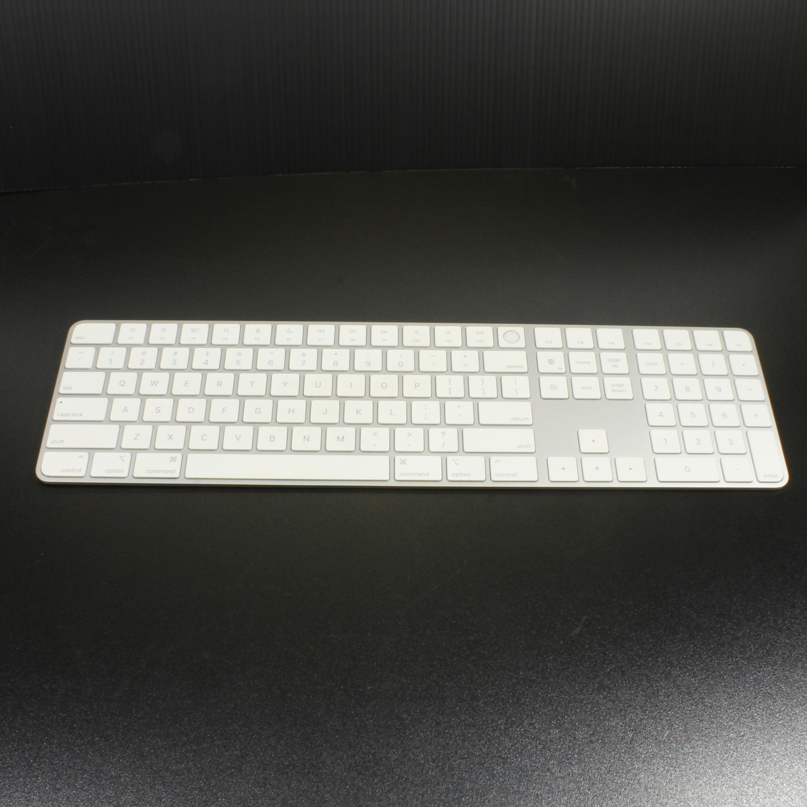 中古】Appleシリコン搭載Macモデル用Touch ID搭載 Magic Keyboard