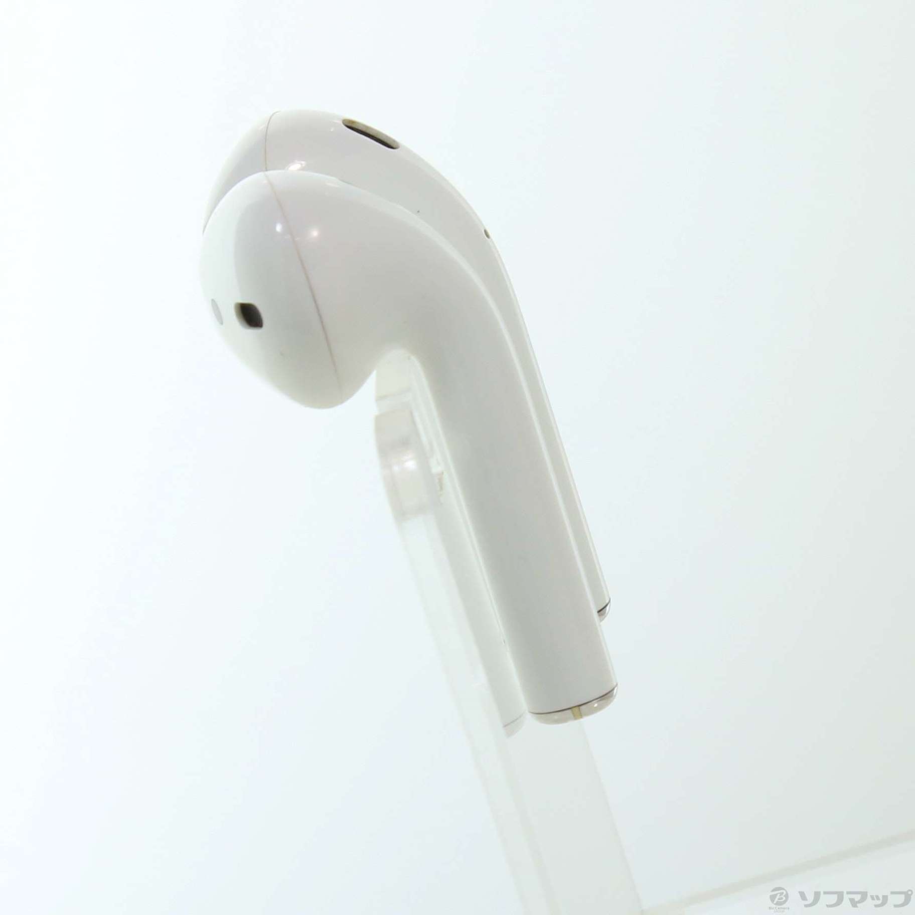 AirPods 第2世代 with Wireless Charging Case MRXJ2J／A