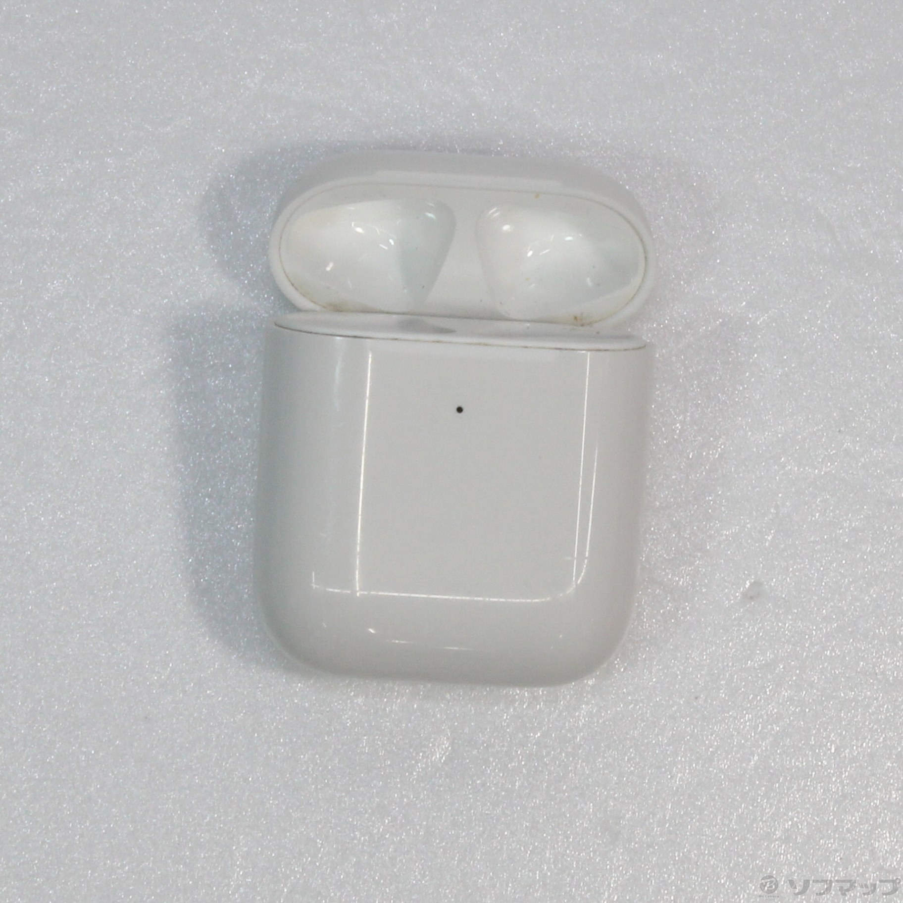 AirPods 第2世代 with Wireless Charging Case MRXJ2J／A