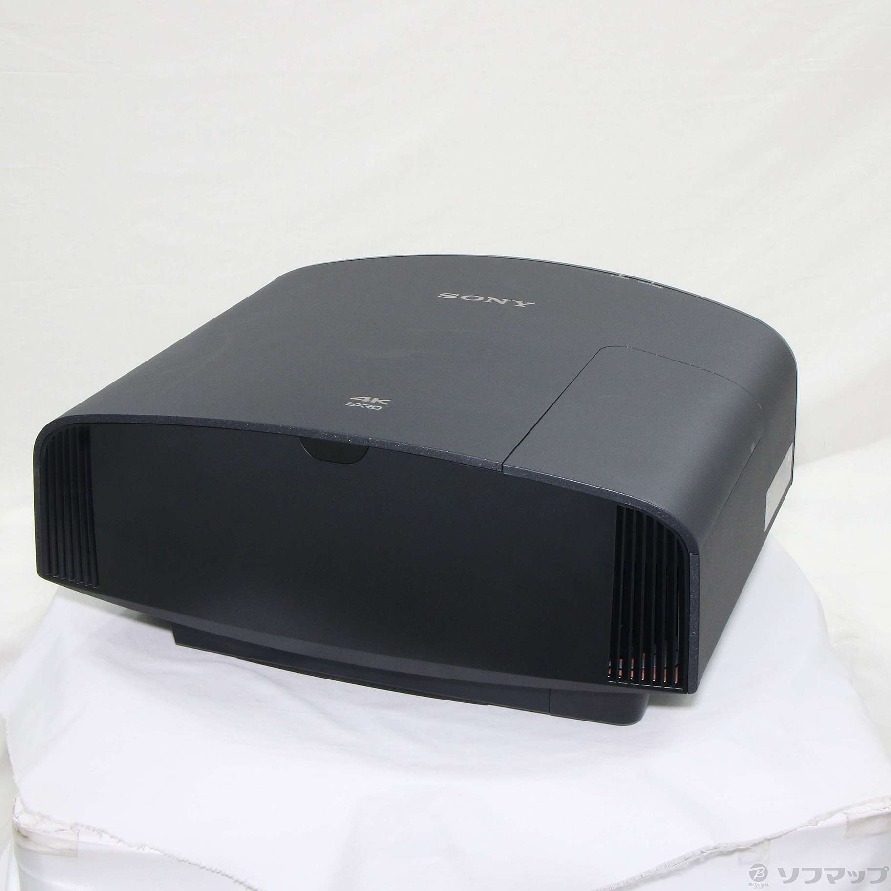 VPL-VW255 特長 : ネイティブ4Kパネル | ビデオプロジェクター