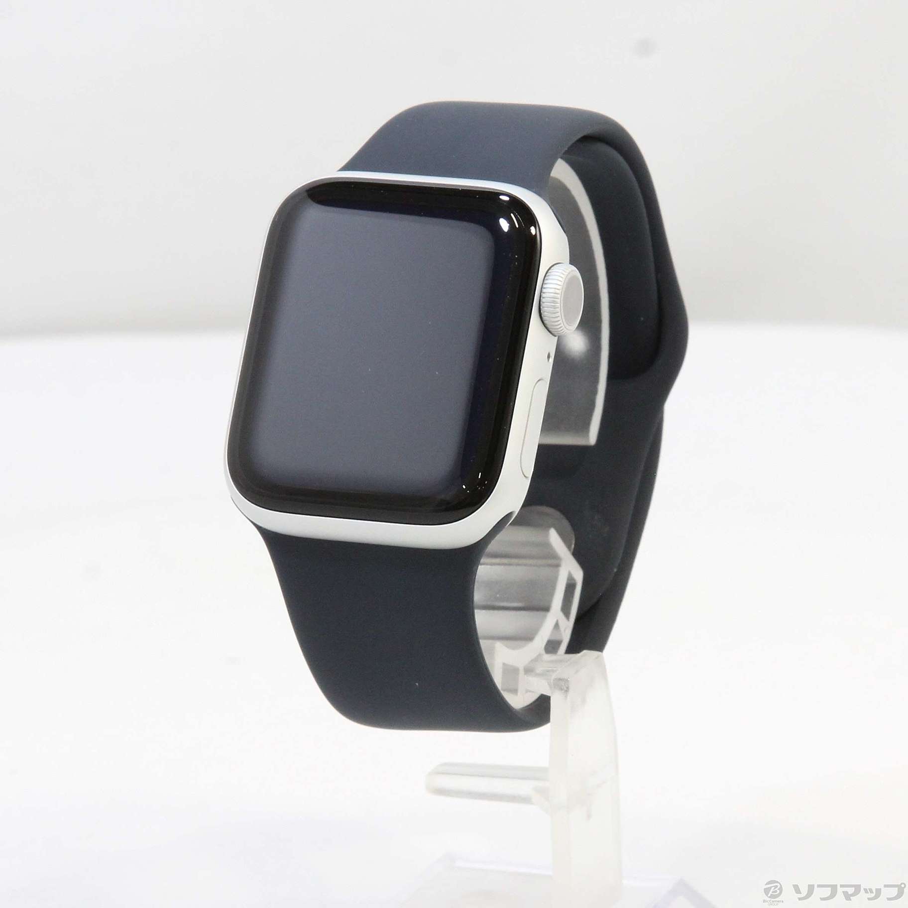 Apple Watch SE(GPSモデル)- 40mmシルバーアルミニウム