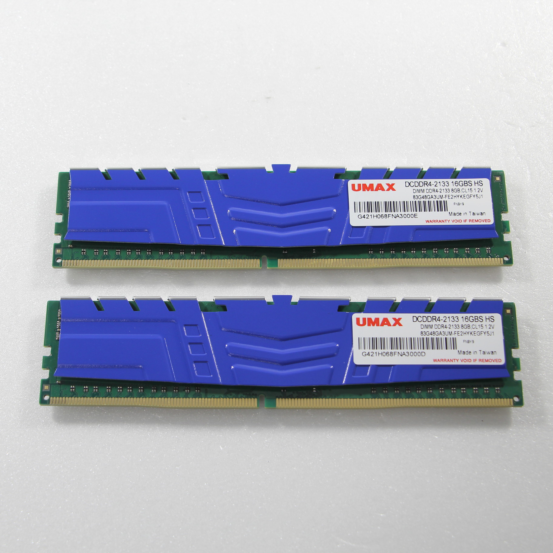 PC/タブレットUMAX DDR4-2133 PC4-17000 16GB(8GBx2) メモリ